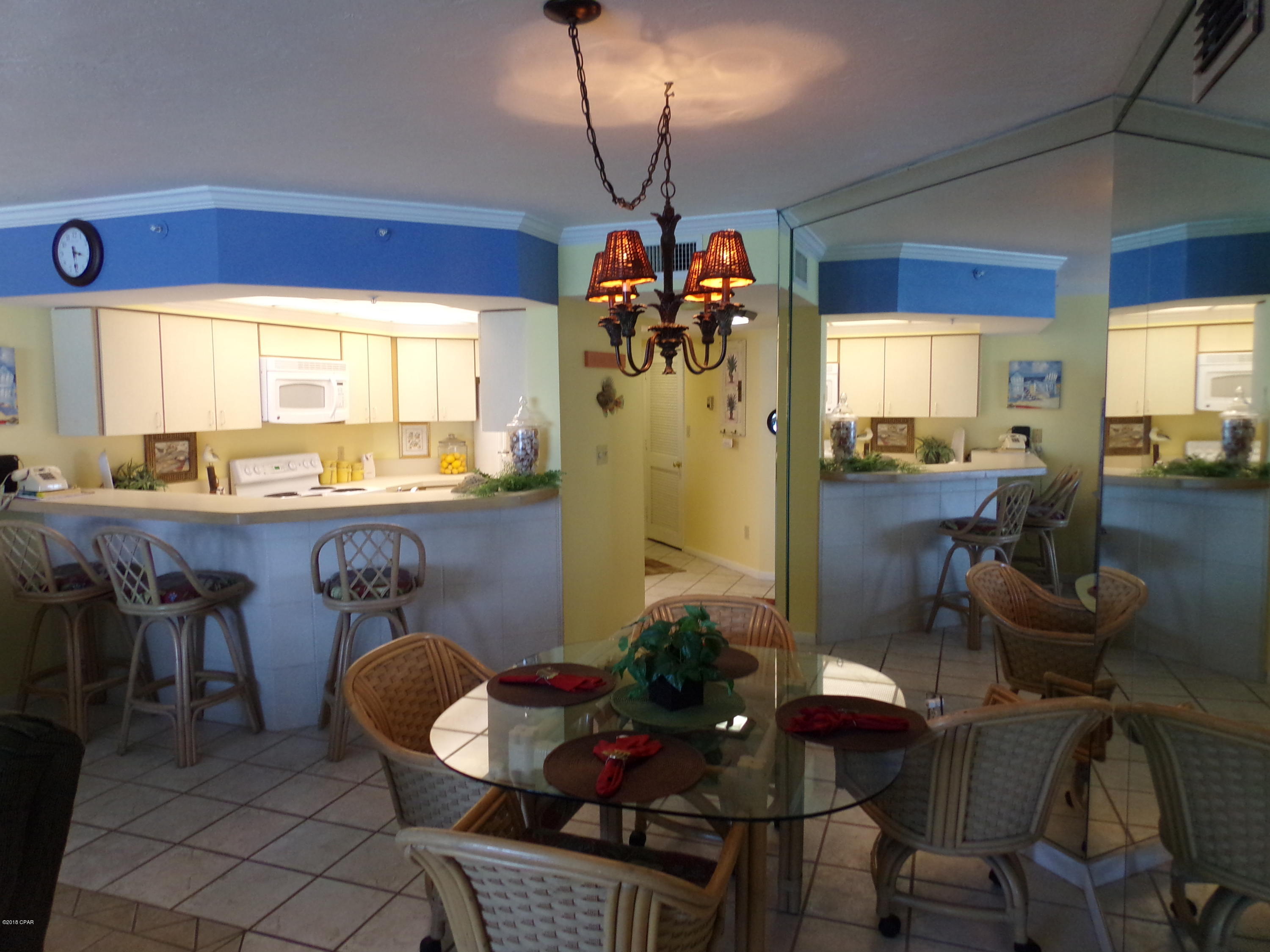 Summerhouse Condo. - Residential