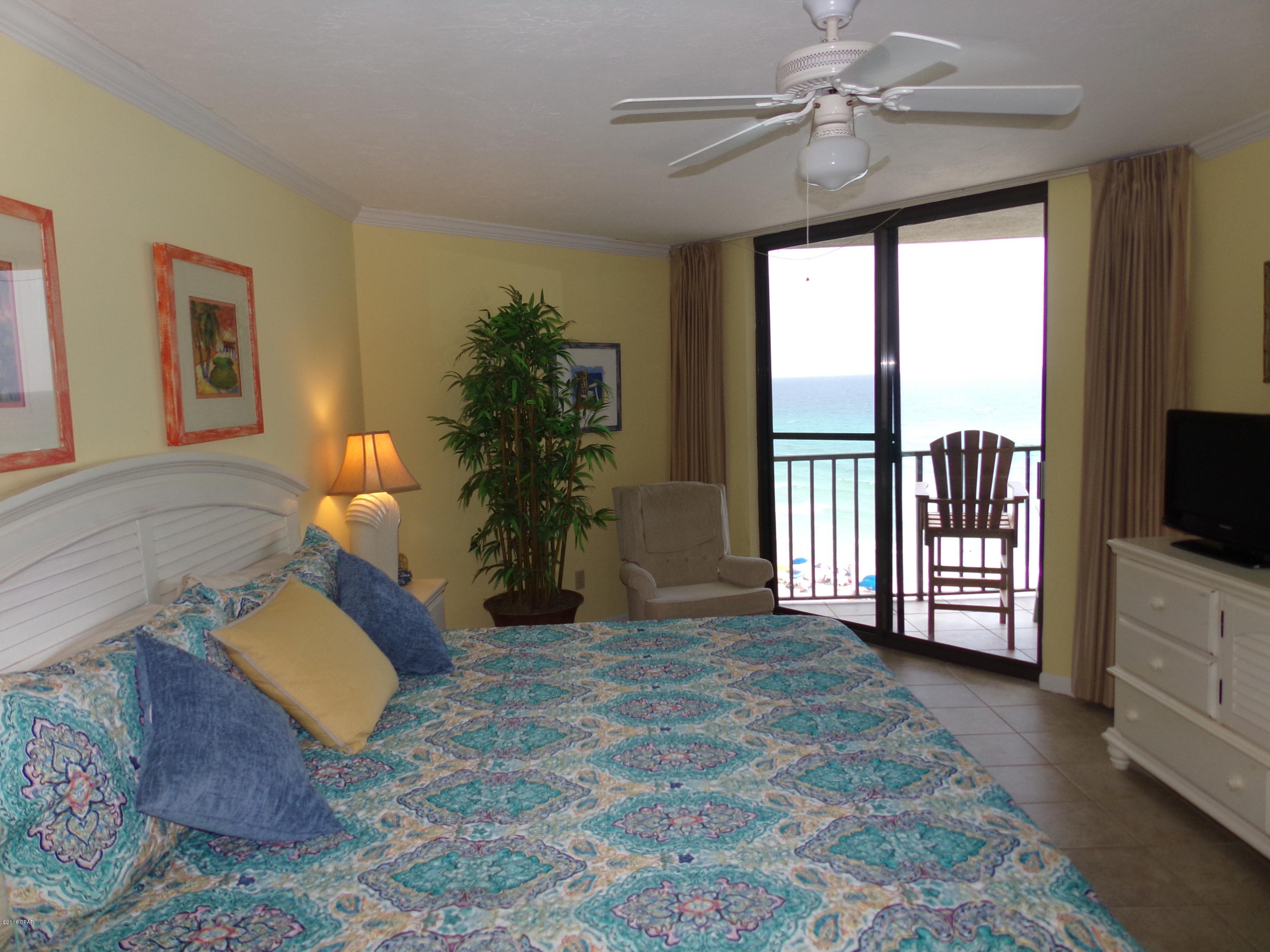 Summerhouse Condo. - Residential