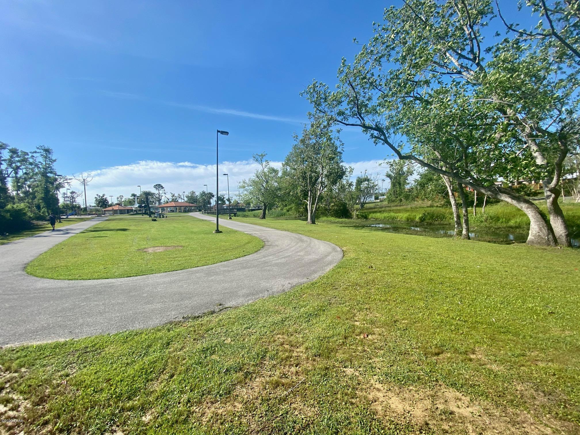 Lannie Rowe Lake Estates U-9 - Land