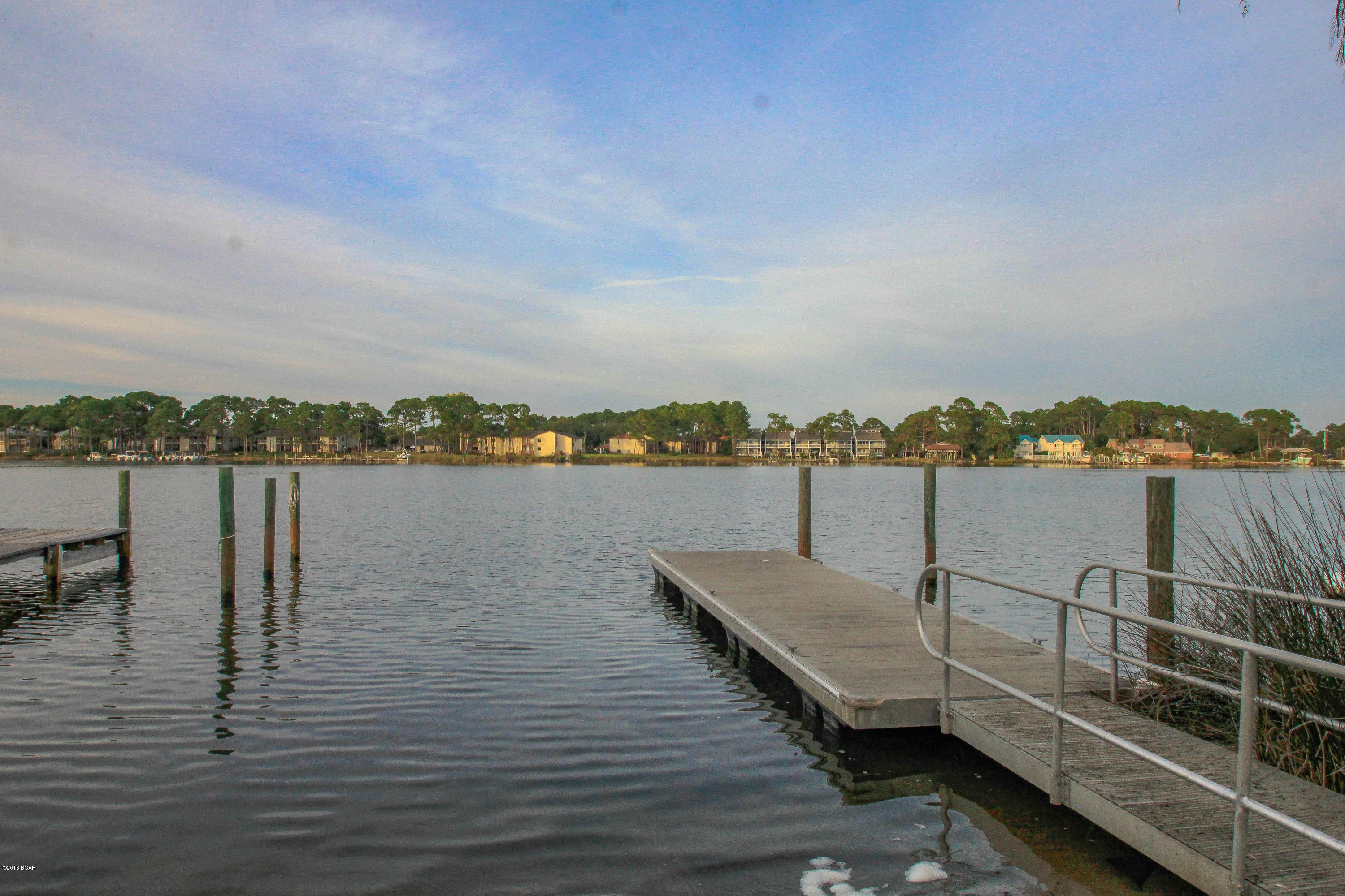 Silver Sands Beach - Land