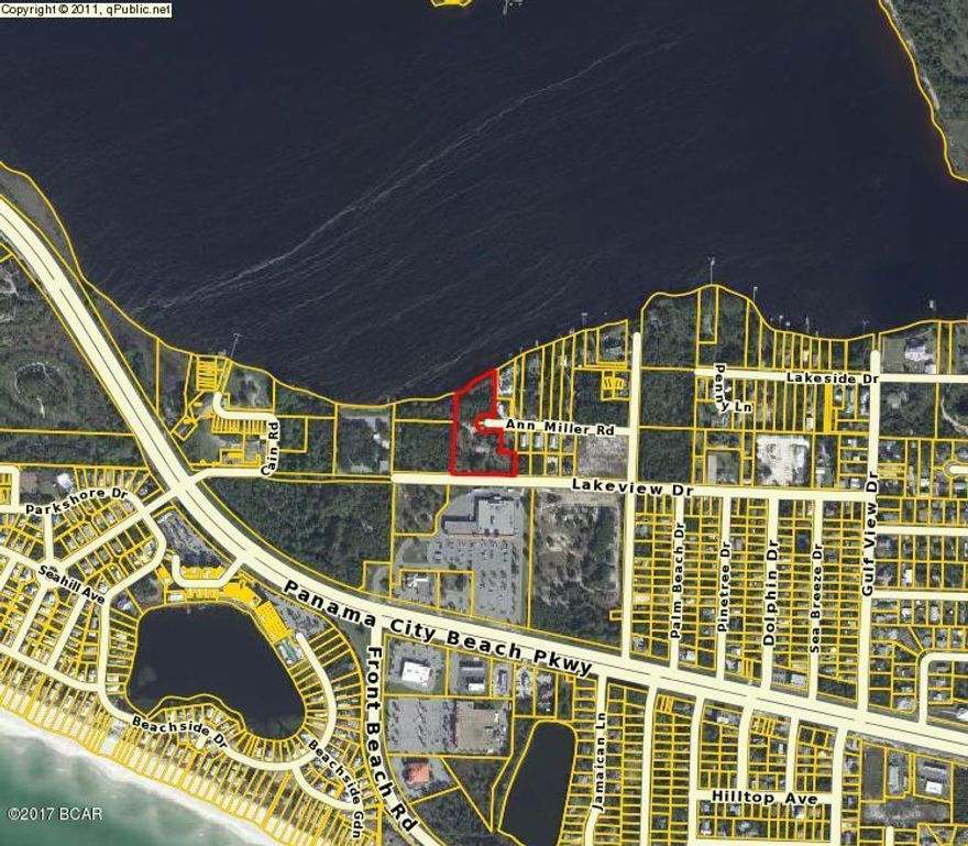 NEW CONSTRUCTION!  The ''Longleaf Residence'' is situated in a beautiful, new waterfront community on Lake Powell. Select this unit & move in this Summer!  Enjoy a relaxed waterfront lifestyle of boating, kayaking or paddle boarding on the lake. The complex will have a total of 25 townhomes, a lakefront pool and a dock on Lake Powell. Boats are allowed on Lake Powell and a public boat ramp is nearby. This spacious townhome residence offers a two car garage for security, convenience & plenty of storage. Interior features include 9 foot ceilings, stainless steel appliances, granite countertops, walk-in laundry room, all wood cabinetry, laminate wood and porcelain tile flooring, & impact rated doors and windows. Generous balconies. Community has a 30 day minimum rental restriction.
