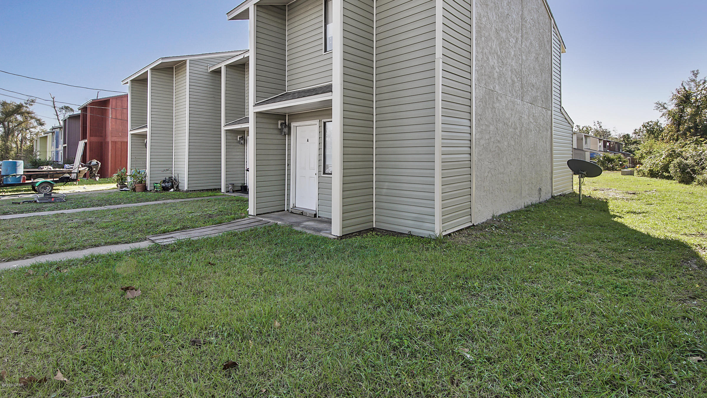 [No Recorded Subdiv] - Residential