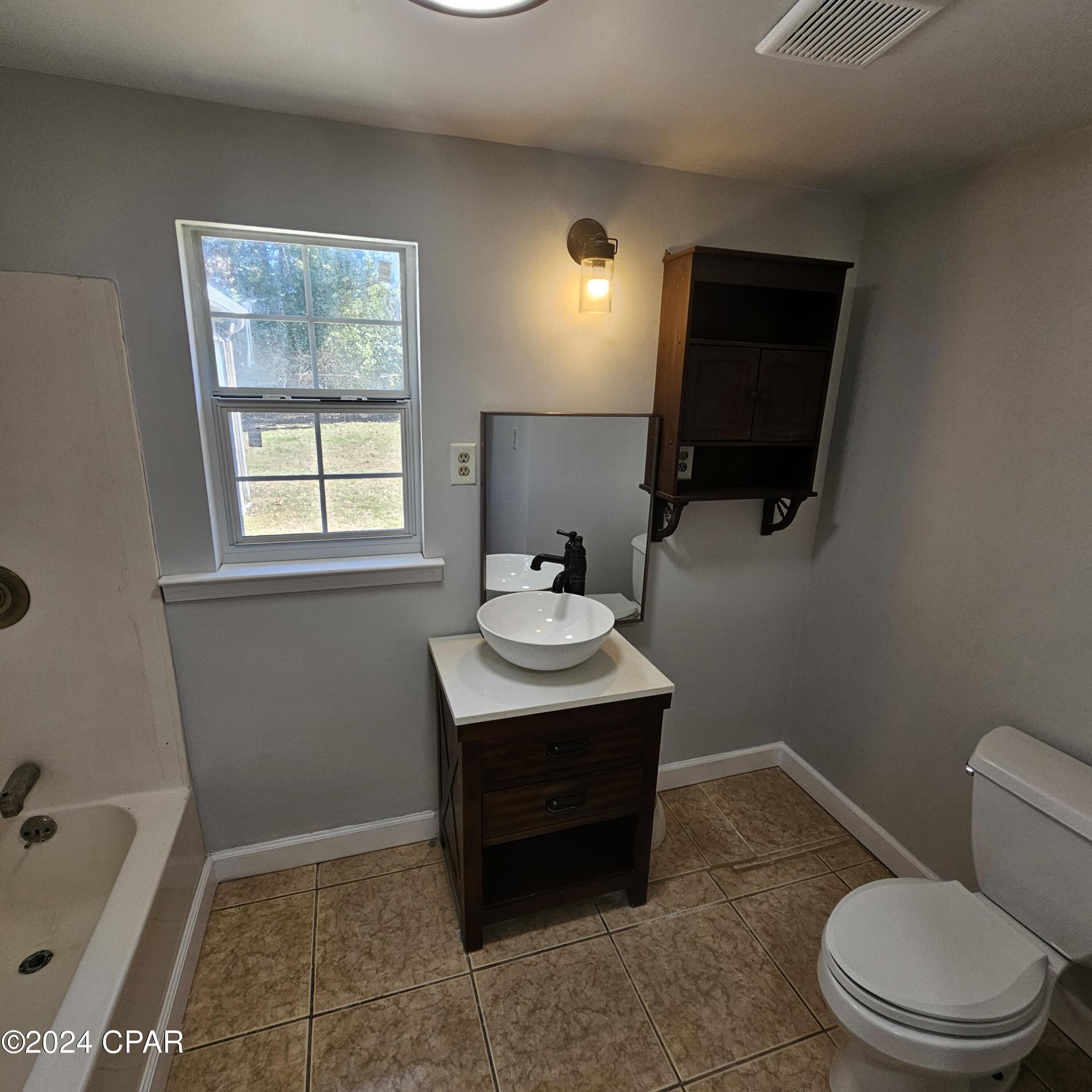 Hentz 1st Add Unit A - Residential