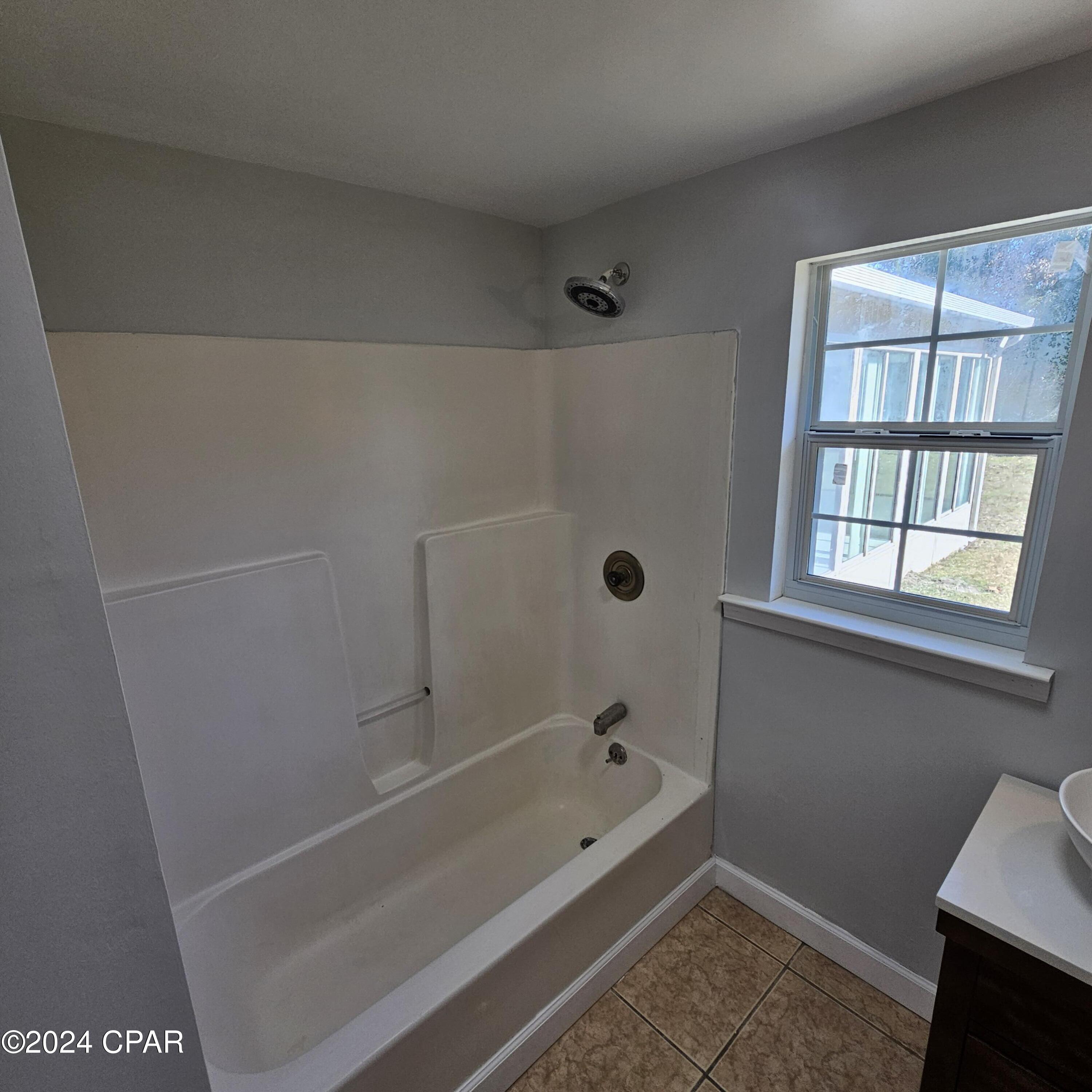 Hentz 1st Add Unit A - Residential