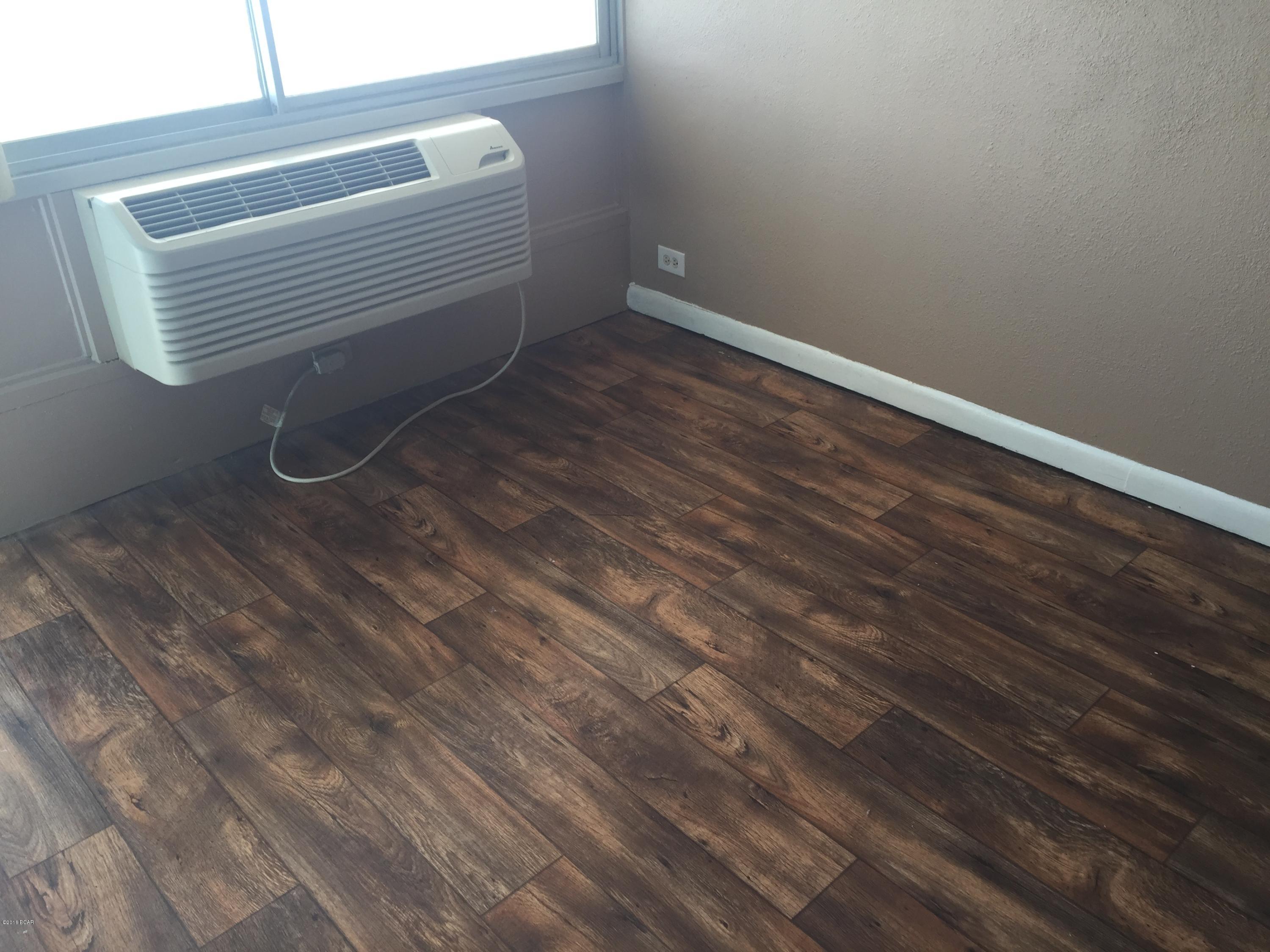 Fontainebleau Terrace - Residential