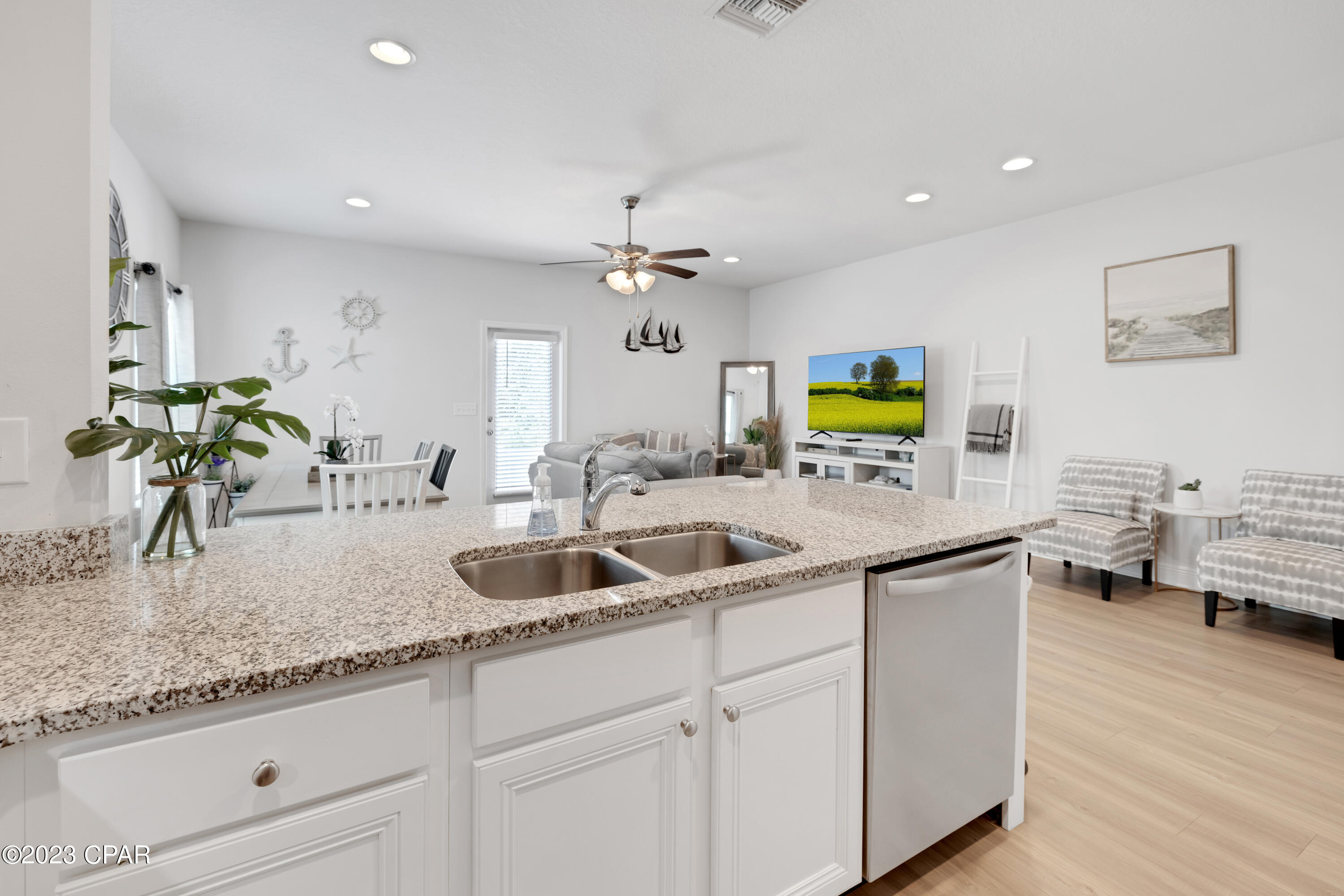 Hathaway Townhomes - Residential