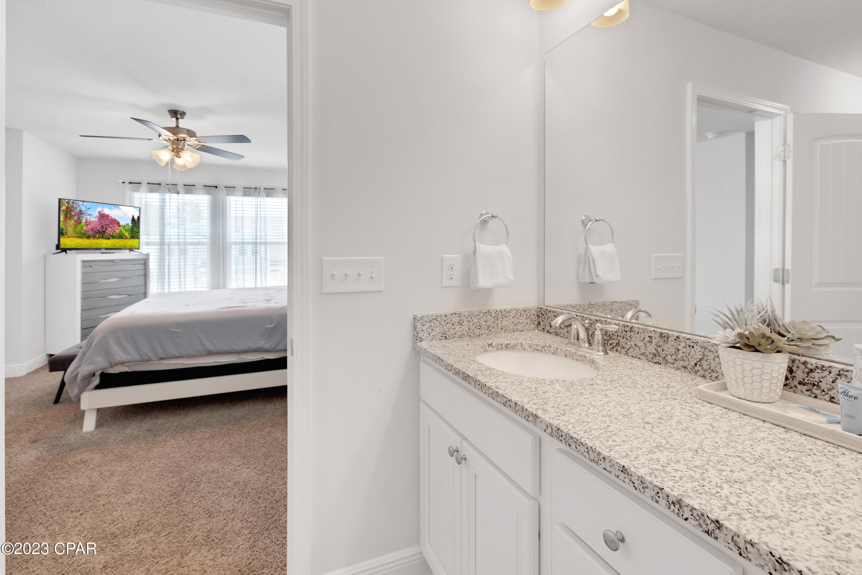 Hathaway Townhomes - Residential