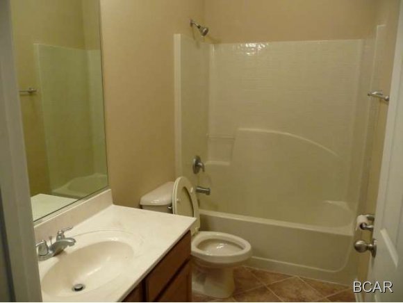 Hawks Landing - Residential Lease