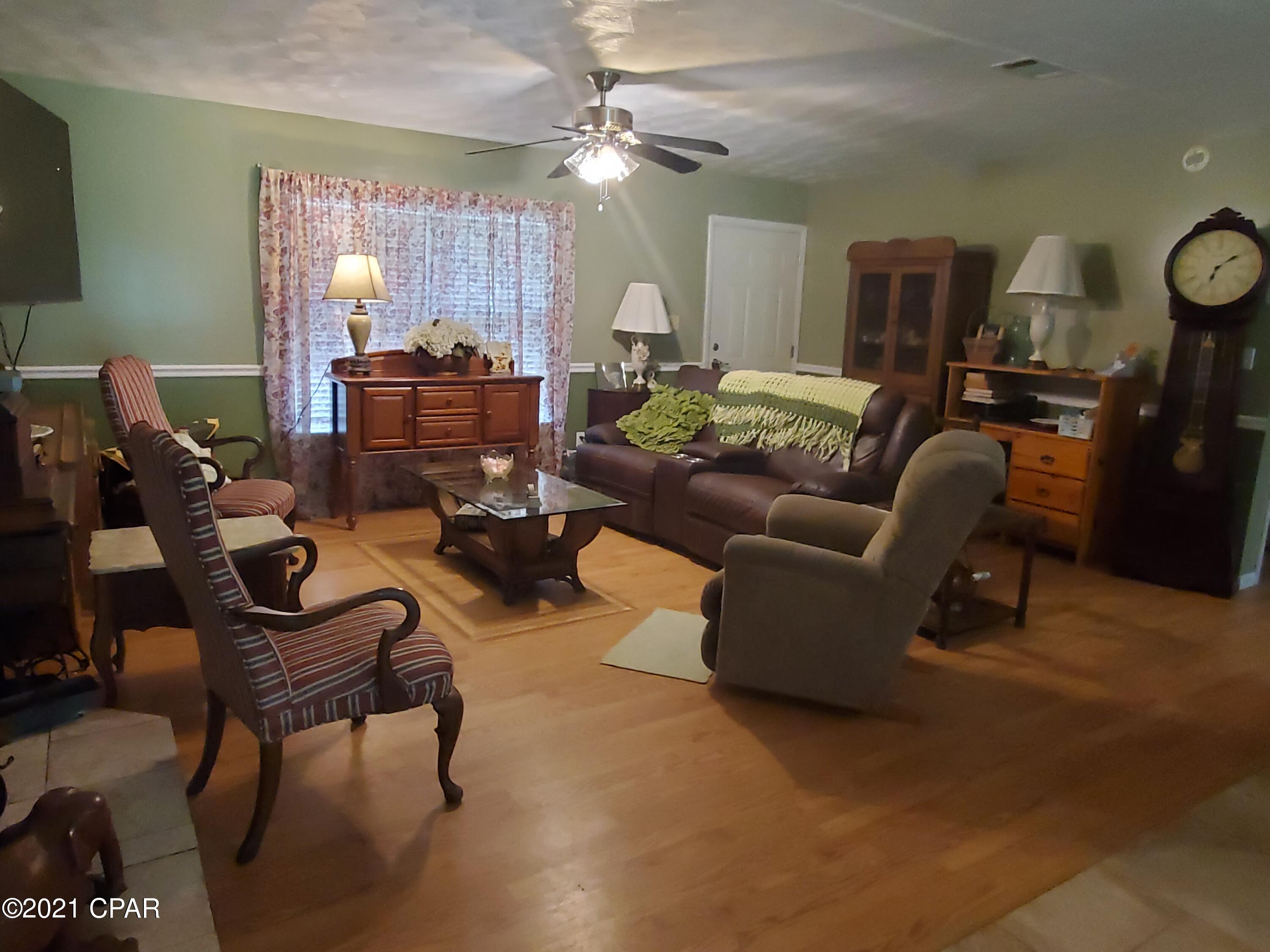 [No Recorded Subdiv] - Residential