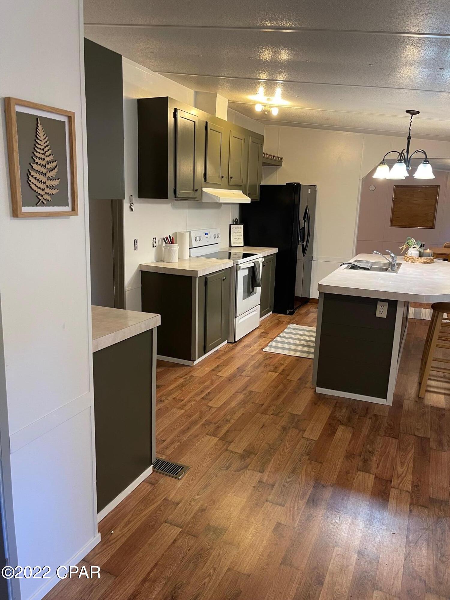 [No Recorded Subdiv] - Residential