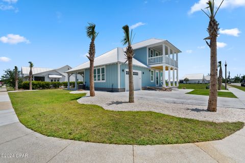 A home in Mexico Beach