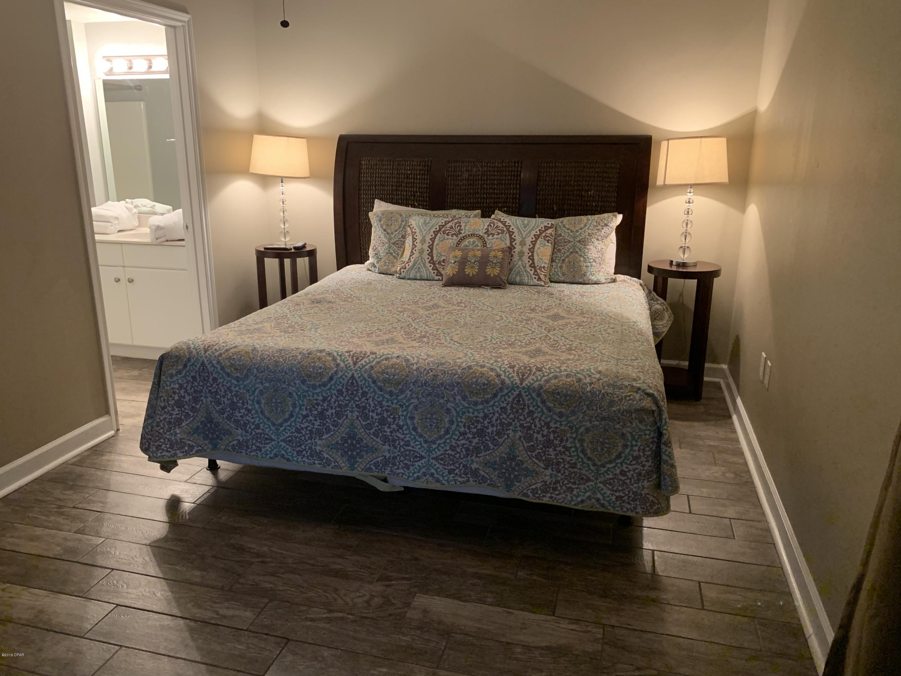 Shores Of Panama - Residential