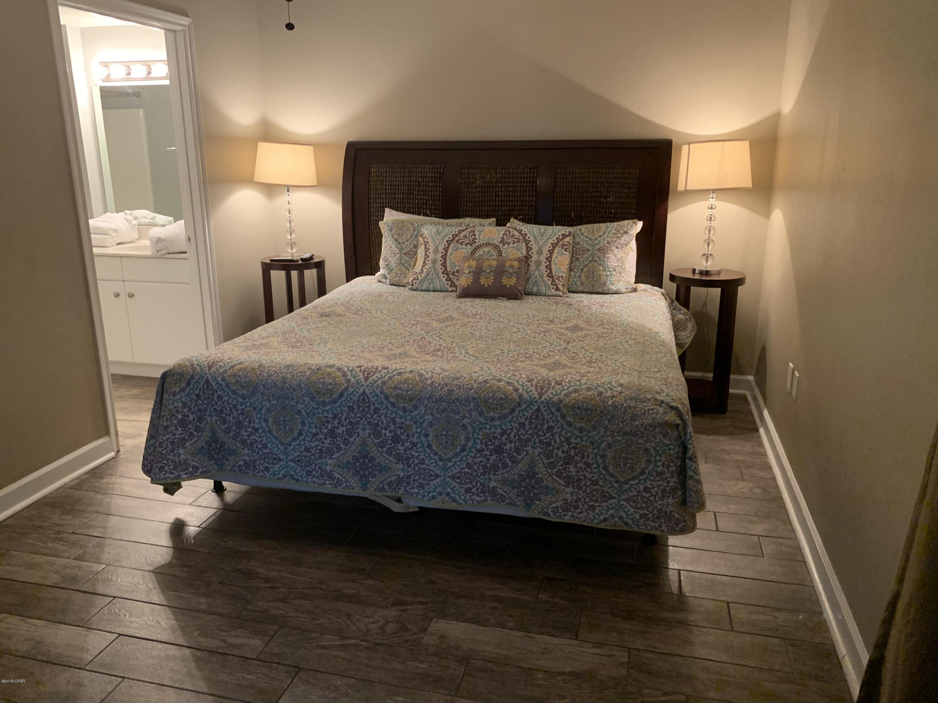 Shores Of Panama - Residential