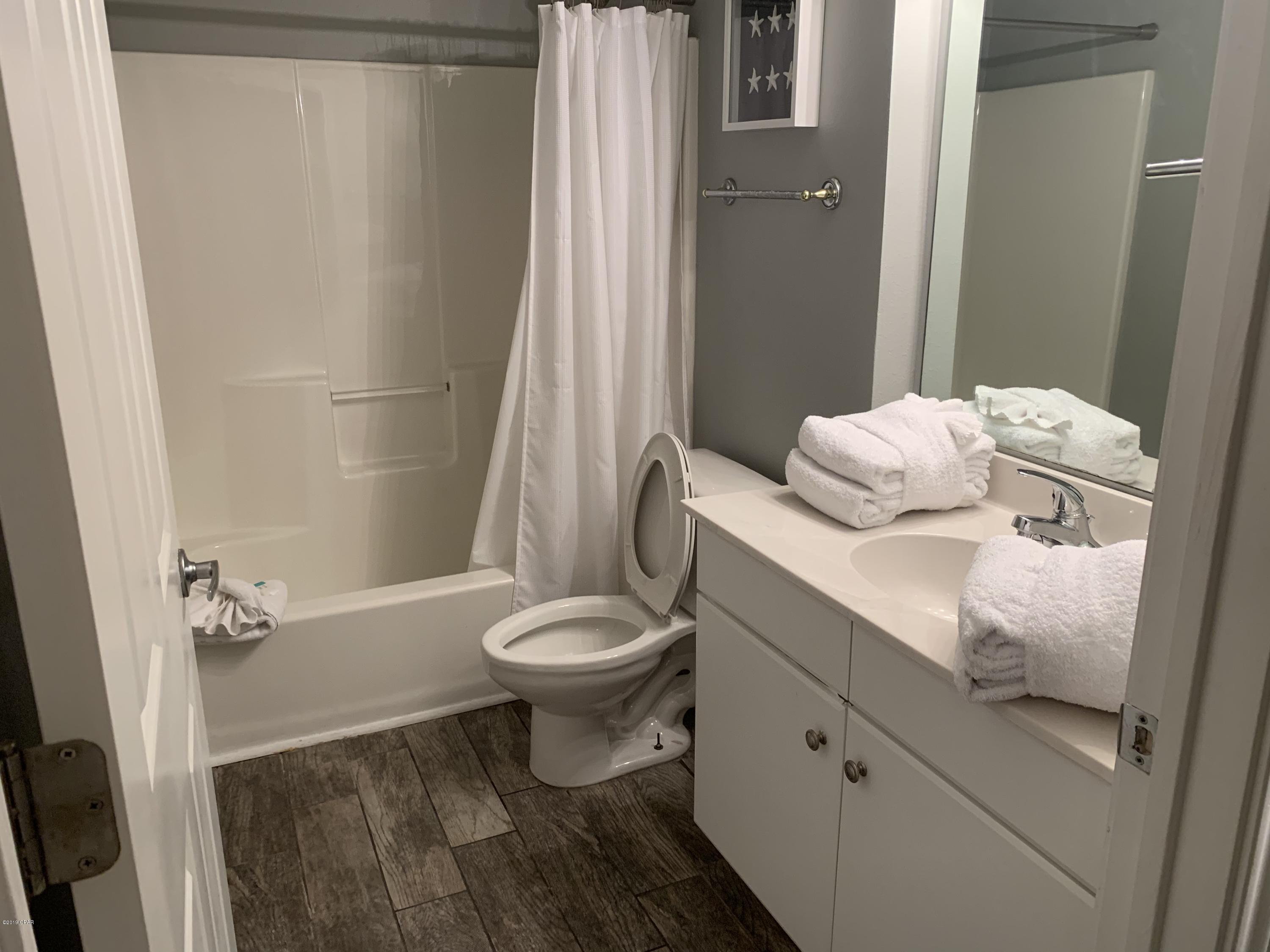 Shores Of Panama - Residential