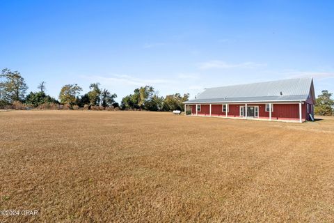 A home in Altha