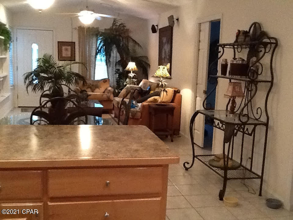 Venture Out Travel Trail - Residential