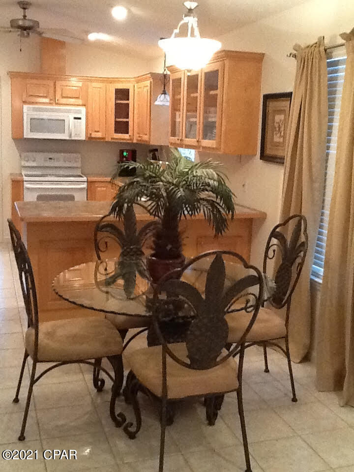 Venture Out Travel Trail - Residential