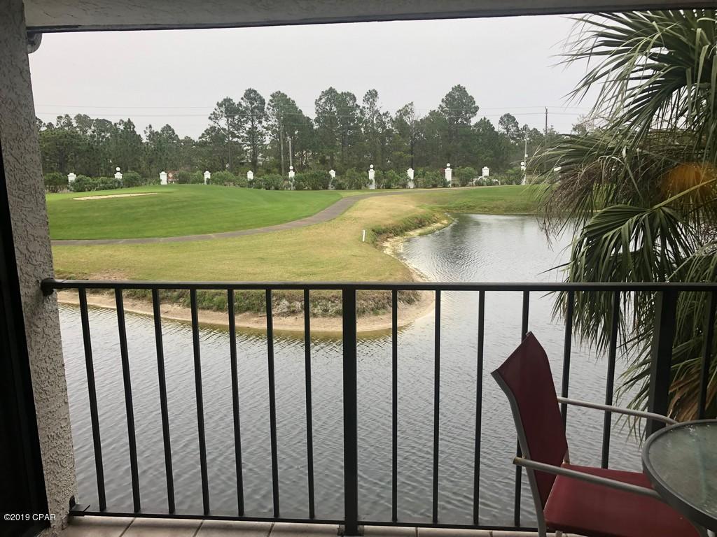 Edgewater Golf Villas V-B - Residential