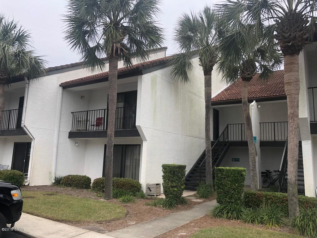 Edgewater Golf Villas V-B - Residential