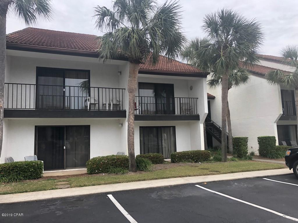 Edgewater Golf Villas V-B - Residential