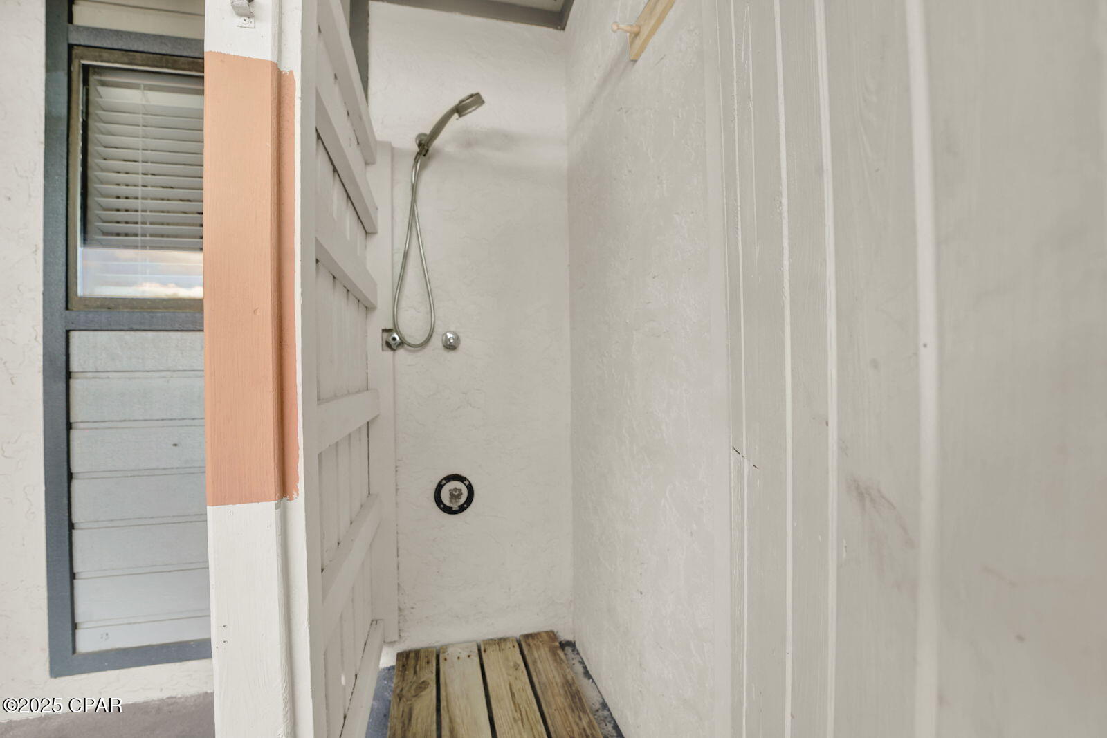 Laguna Beach Estates 1st Add - Residential