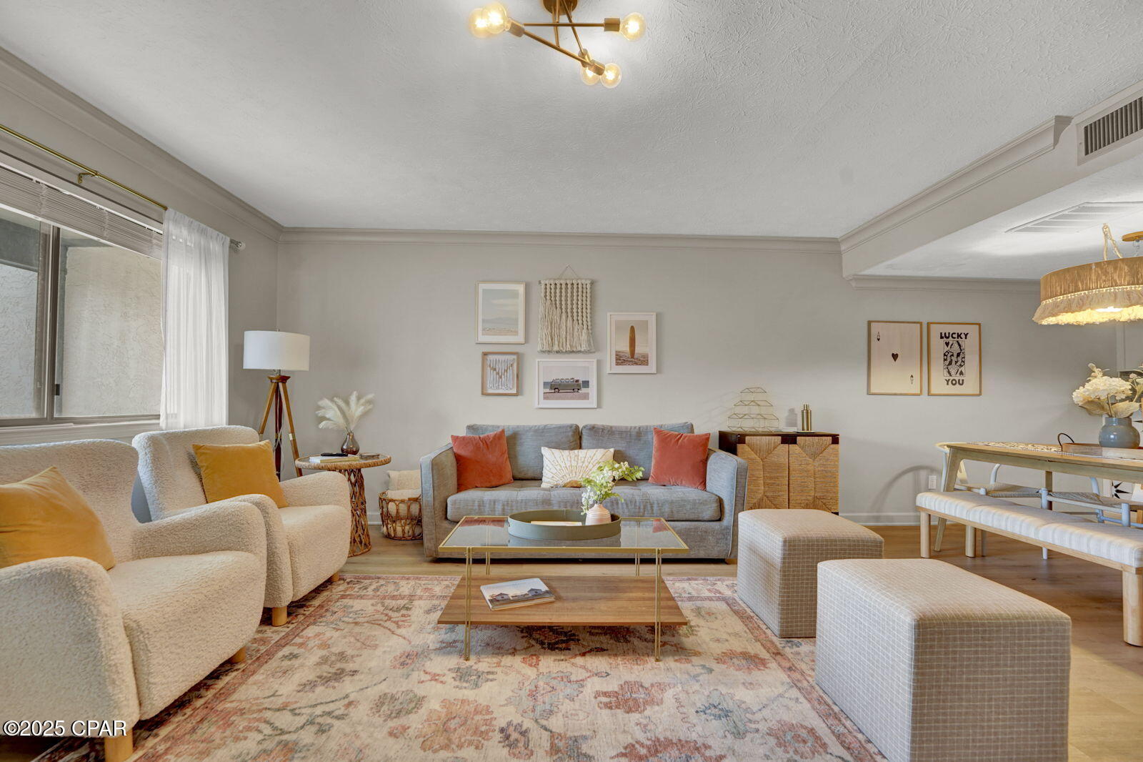 Laguna Beach Estates 1st Add - Residential