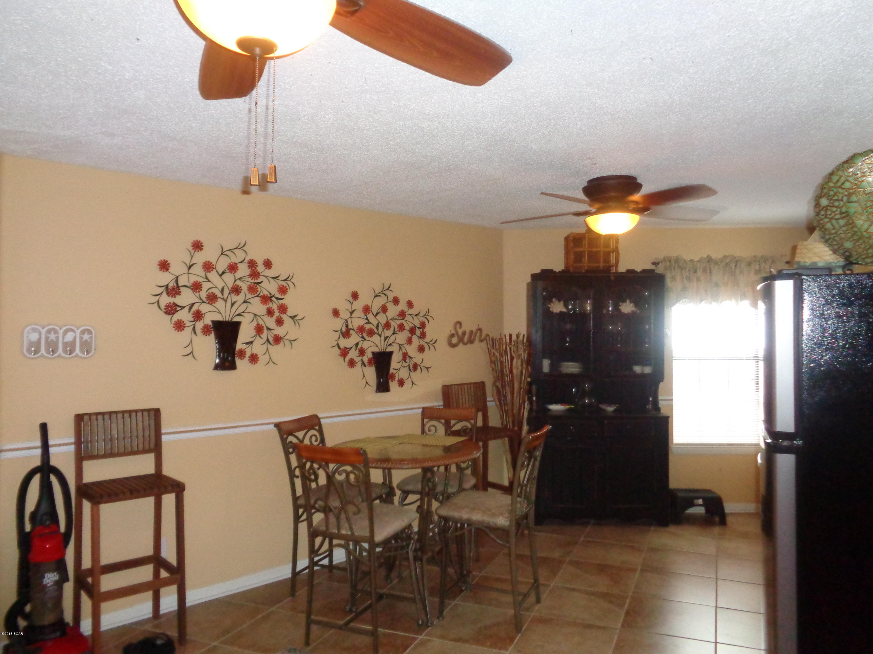 Island Breeze Condo - Residential Lease