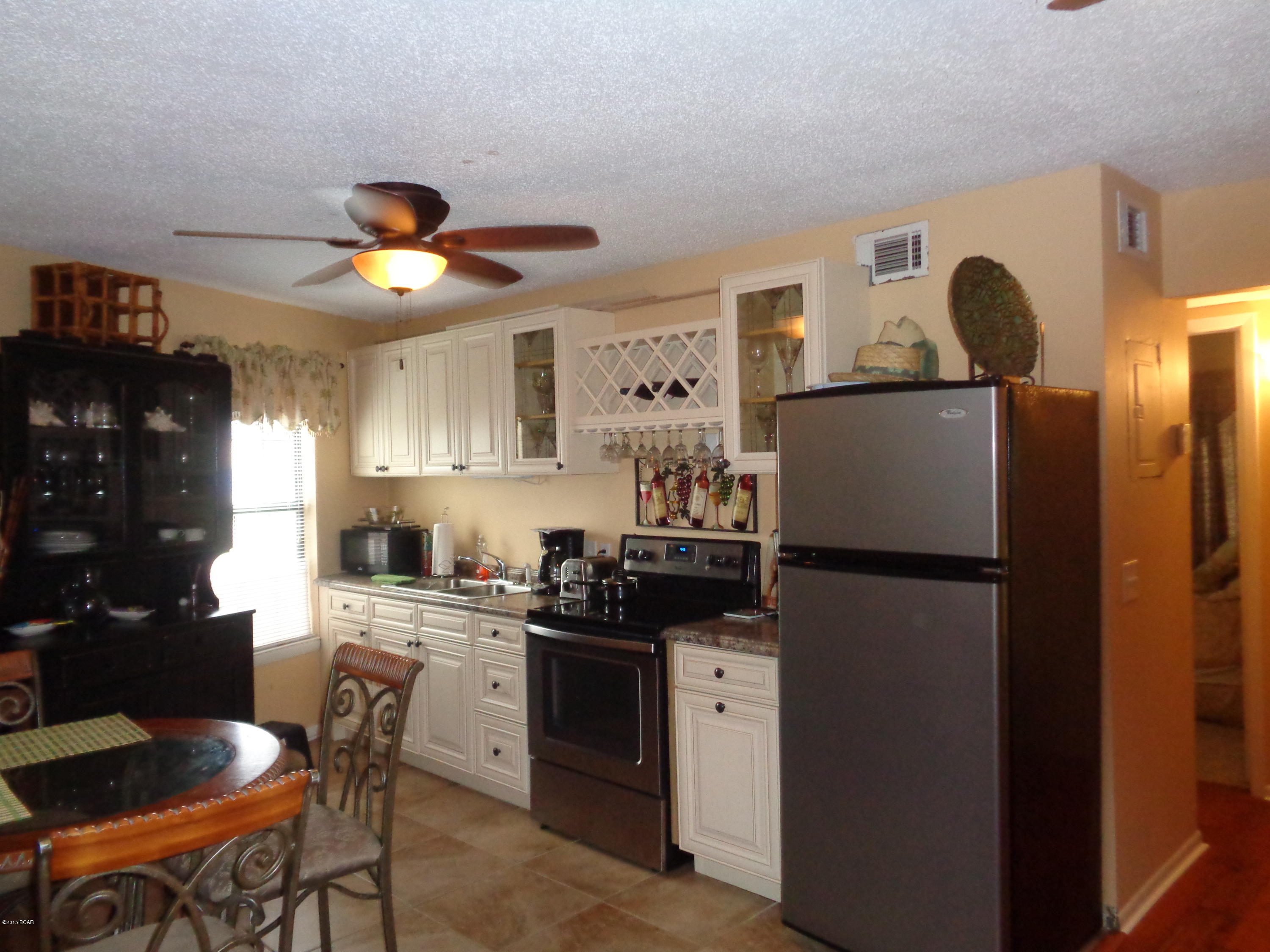 Island Breeze Condo - Residential Lease