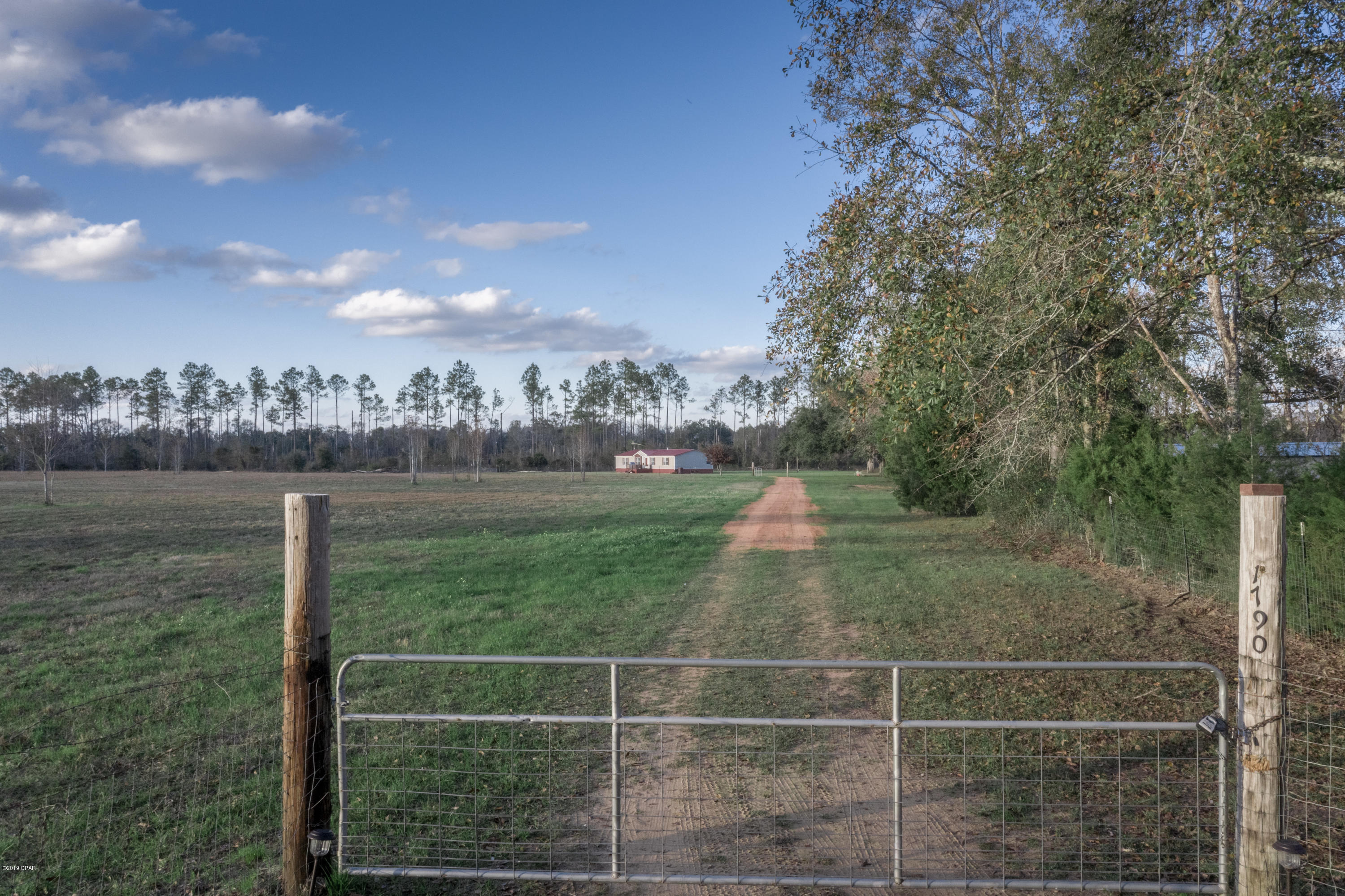 [No Recorded Subdiv] - Residential