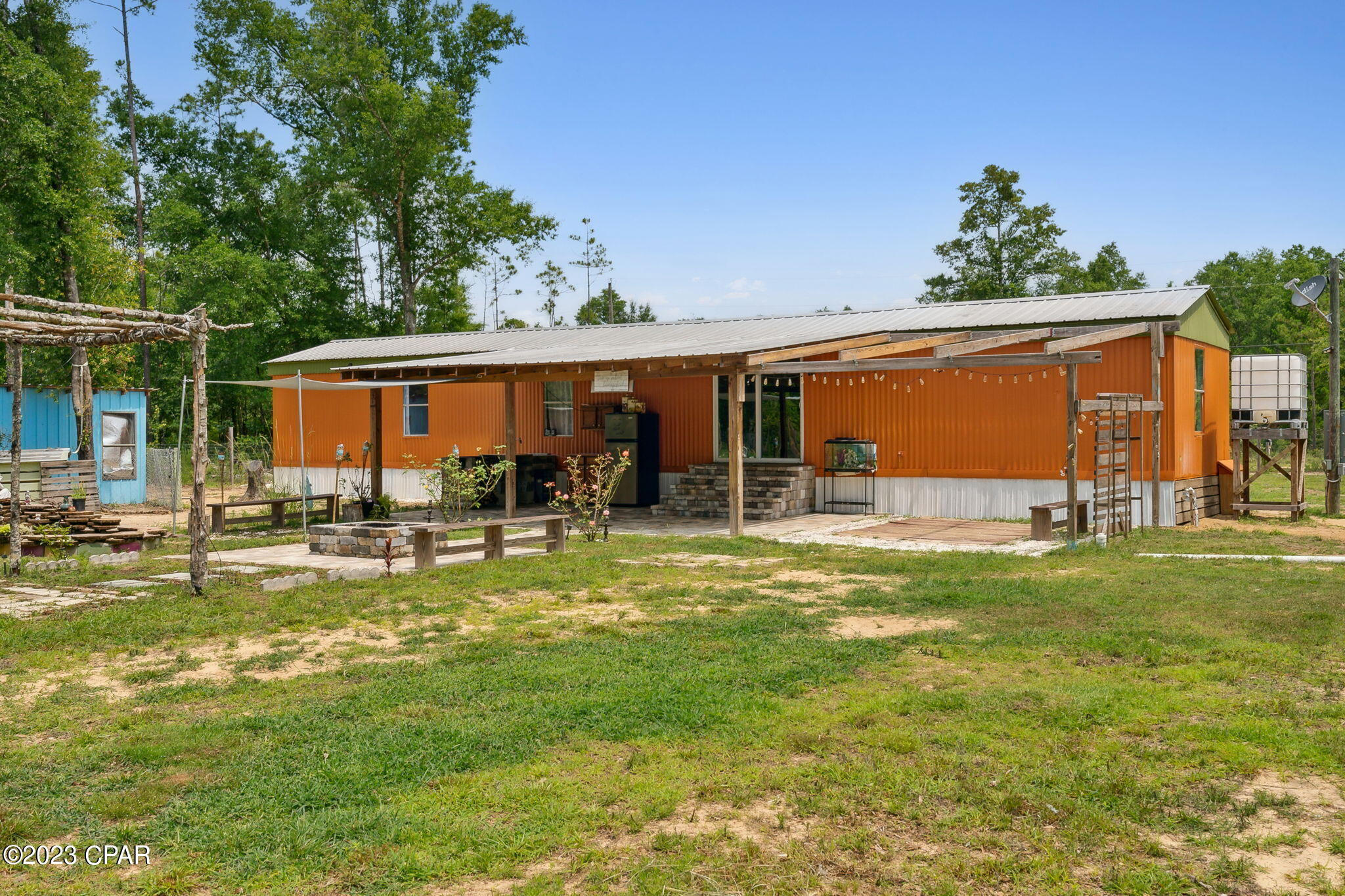 Tung Grove Ests 1st Sec - Residential