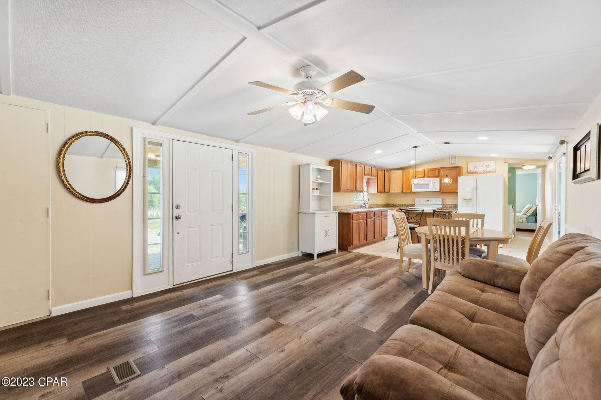 Tung Grove Ests 1st Sec - Residential