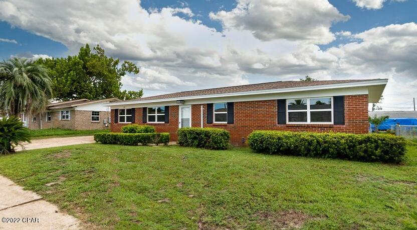 Lannie Rowe Lake Estates U-8 - Residential