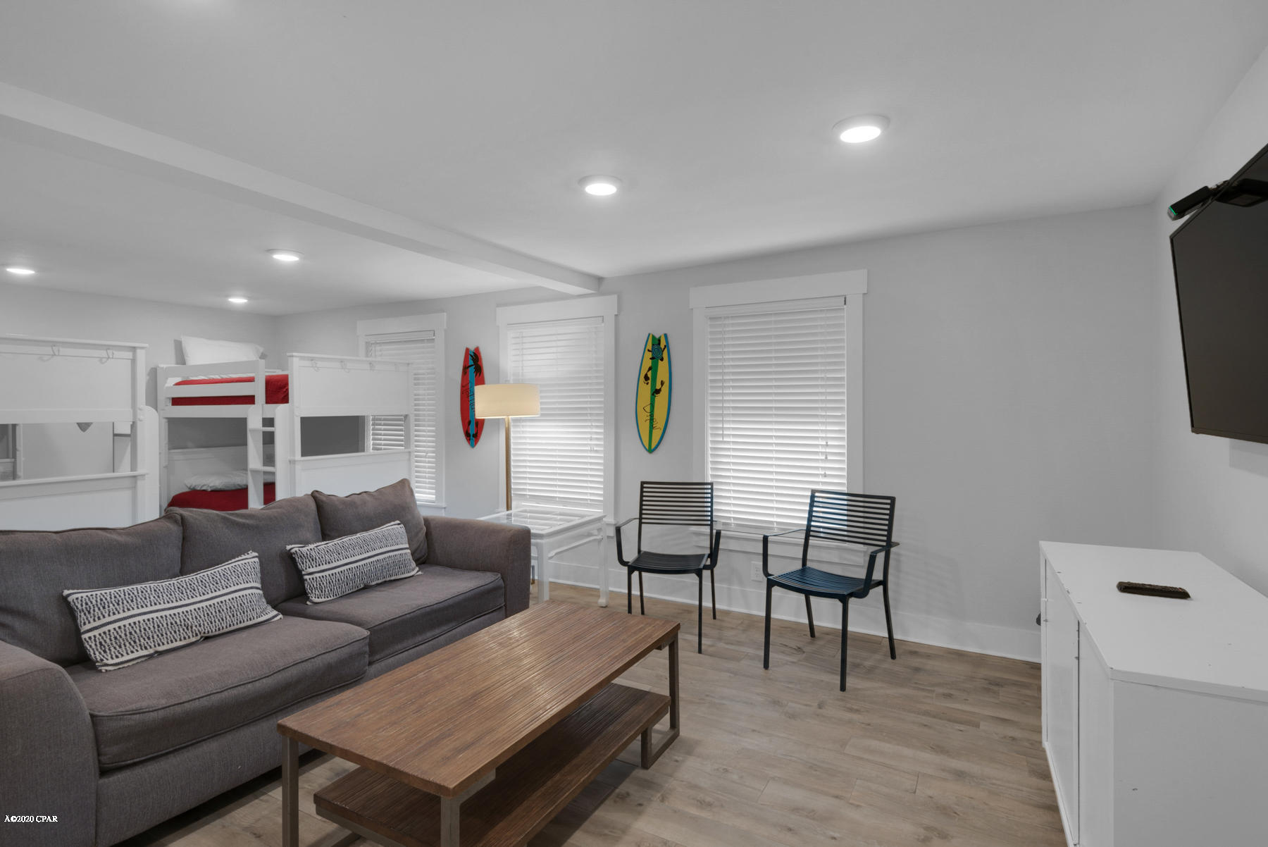 Kiska Beach - Residential