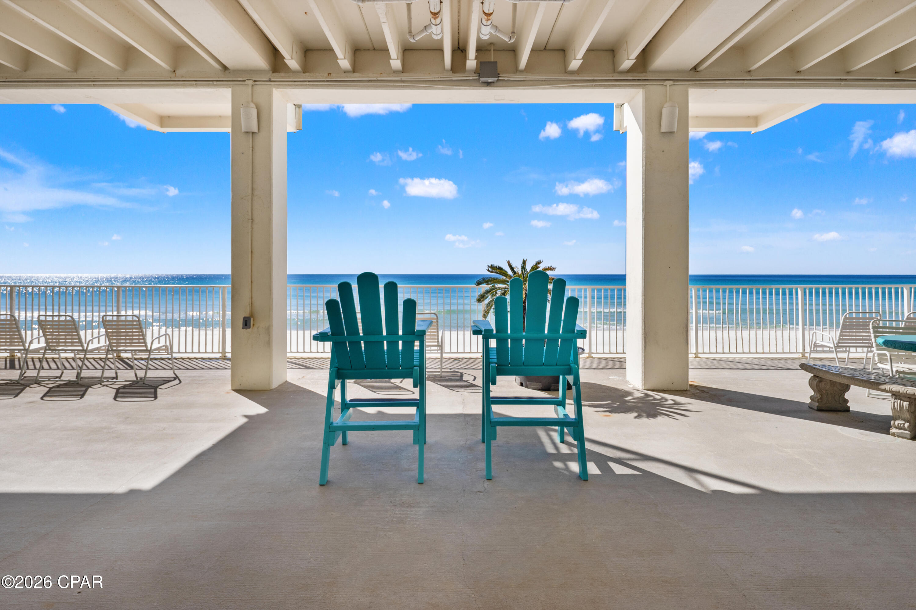 Fontainebleau Terrace - Residential