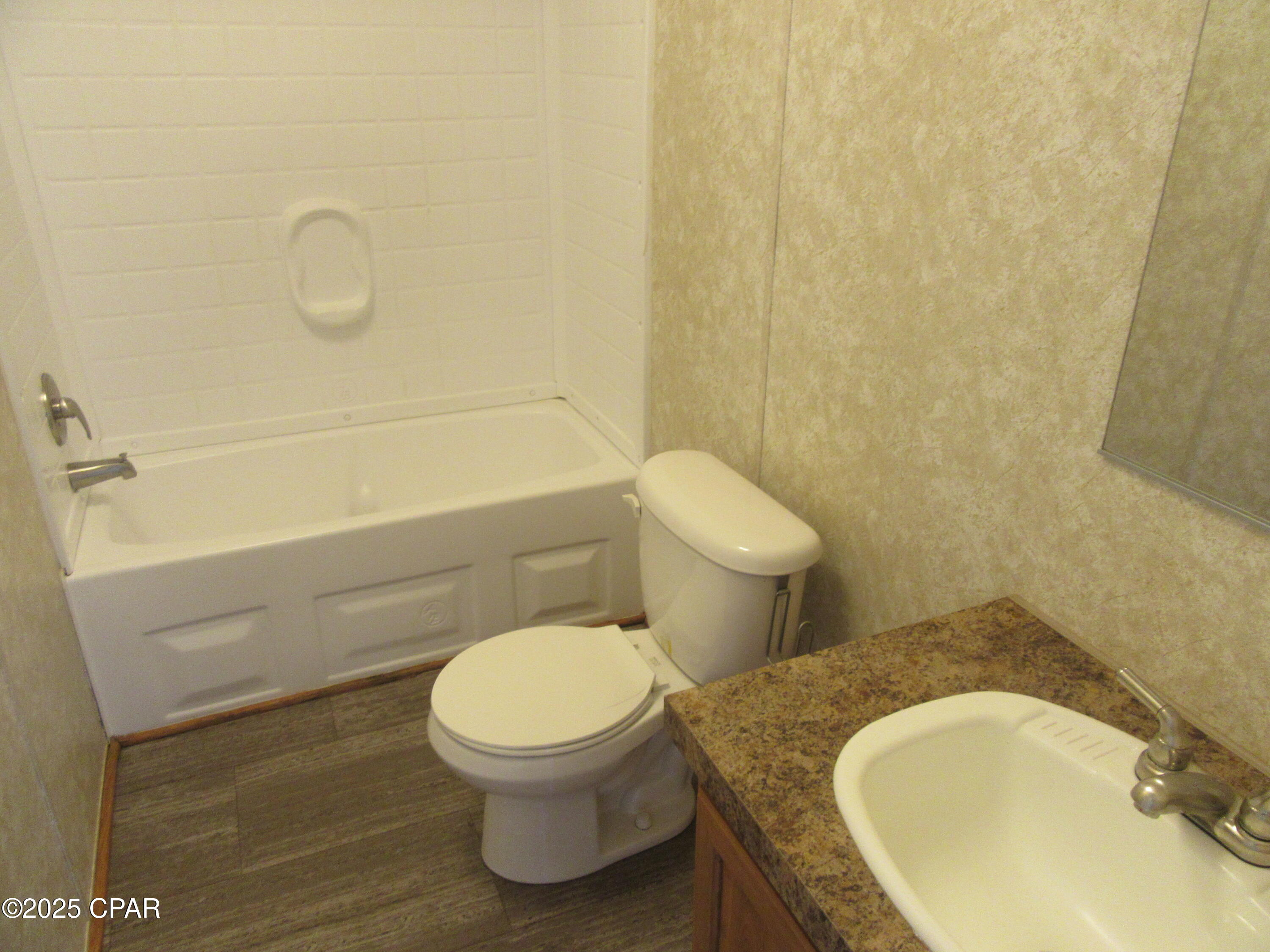 [No Recorded Subdiv] - Residential Lease