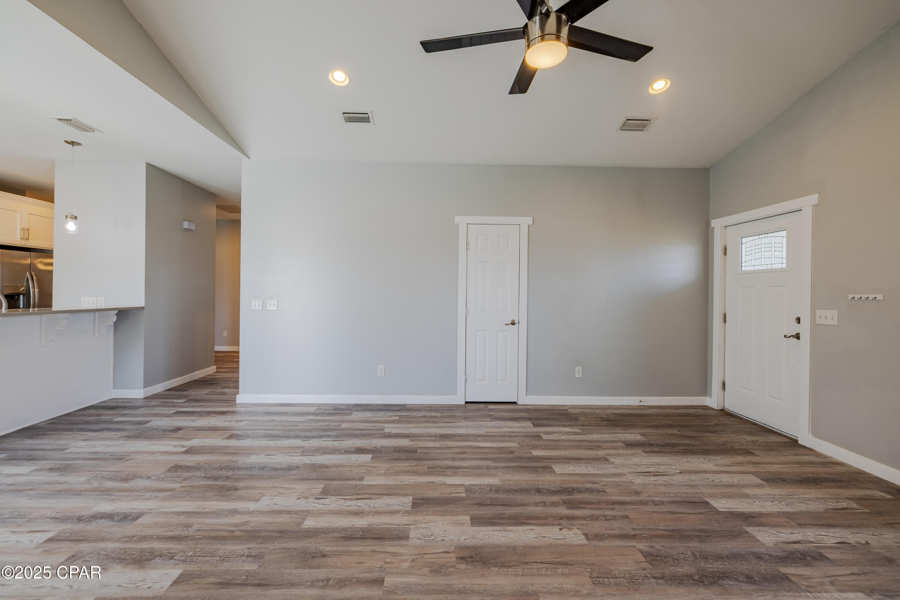 [No Recorded Subdiv] - Residential Lease