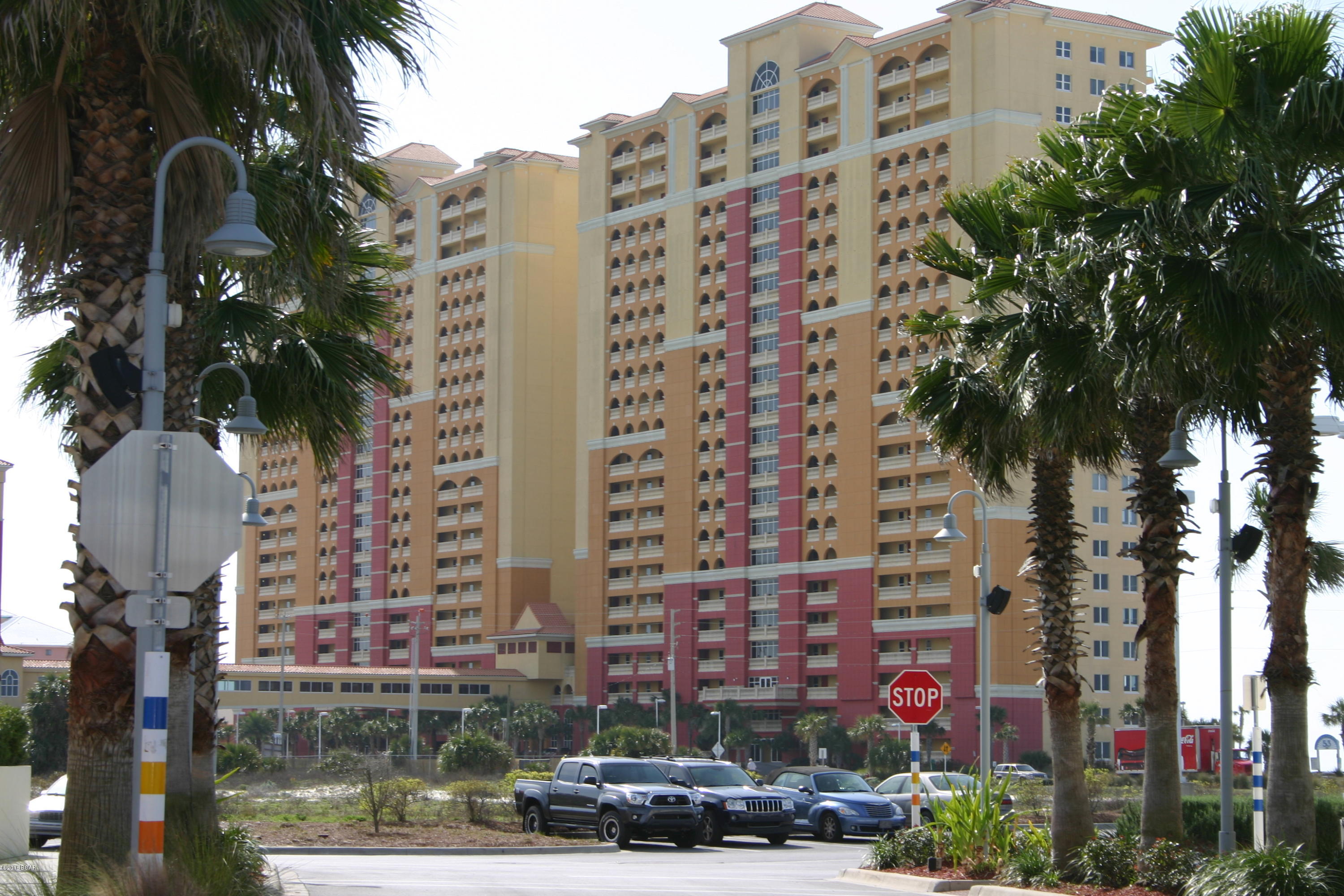 Calypso Towers I - Residential