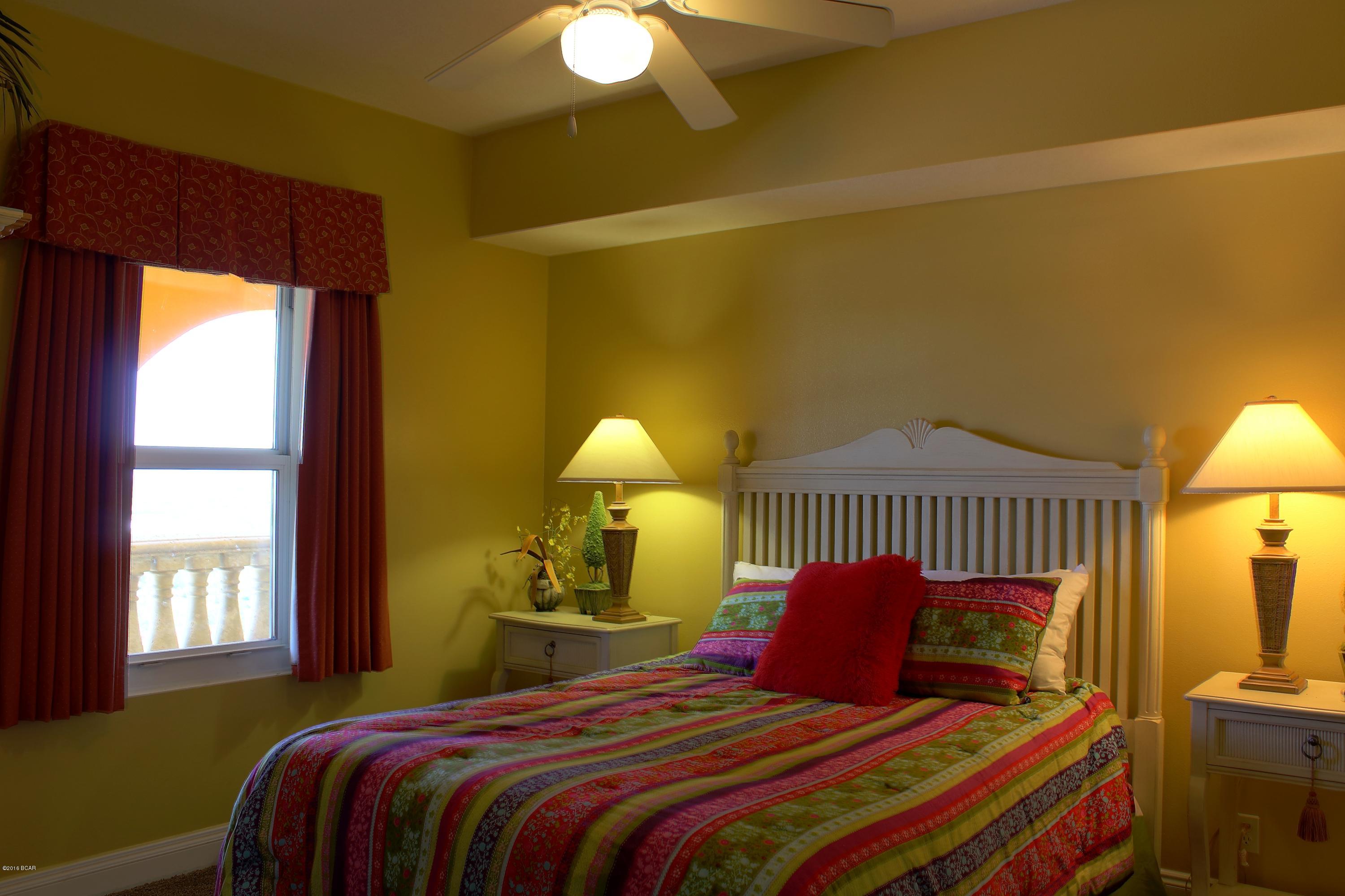 Calypso Towers I - Residential