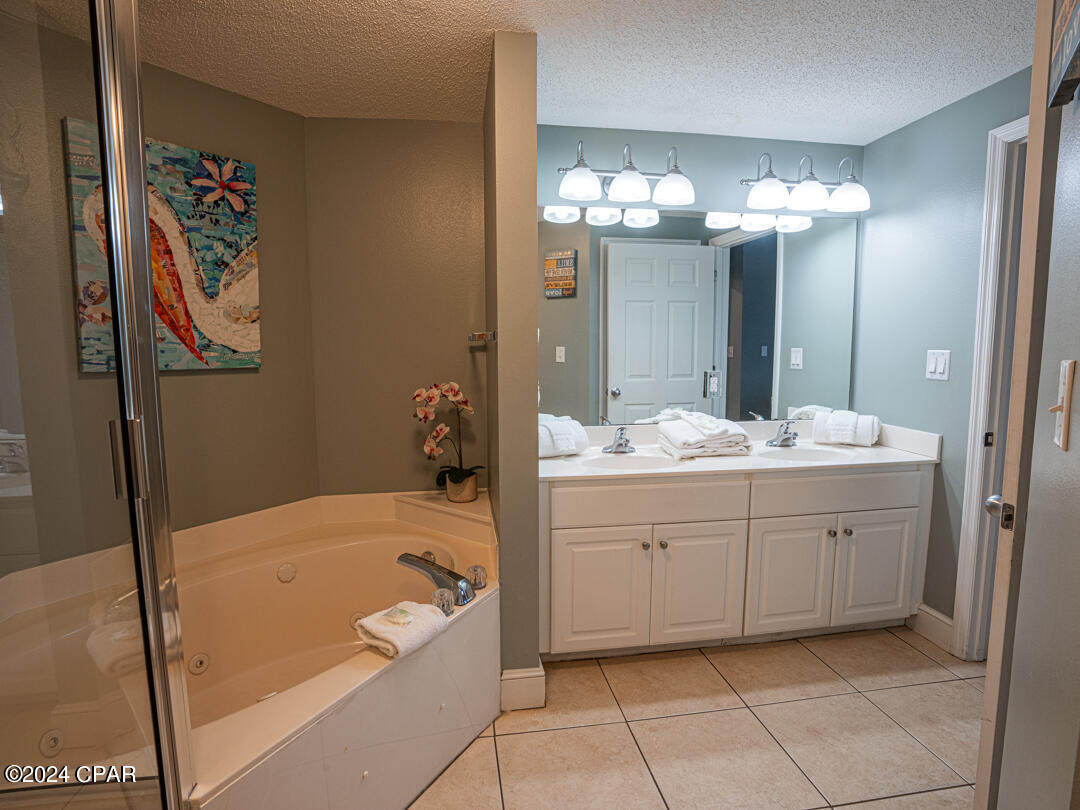 Majestic Beach Tower I - Residential