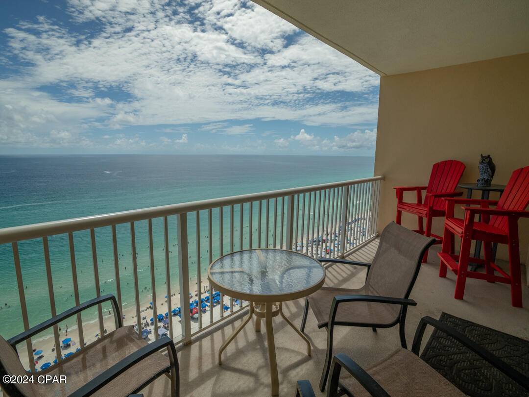 Majestic Beach Tower I - Residential