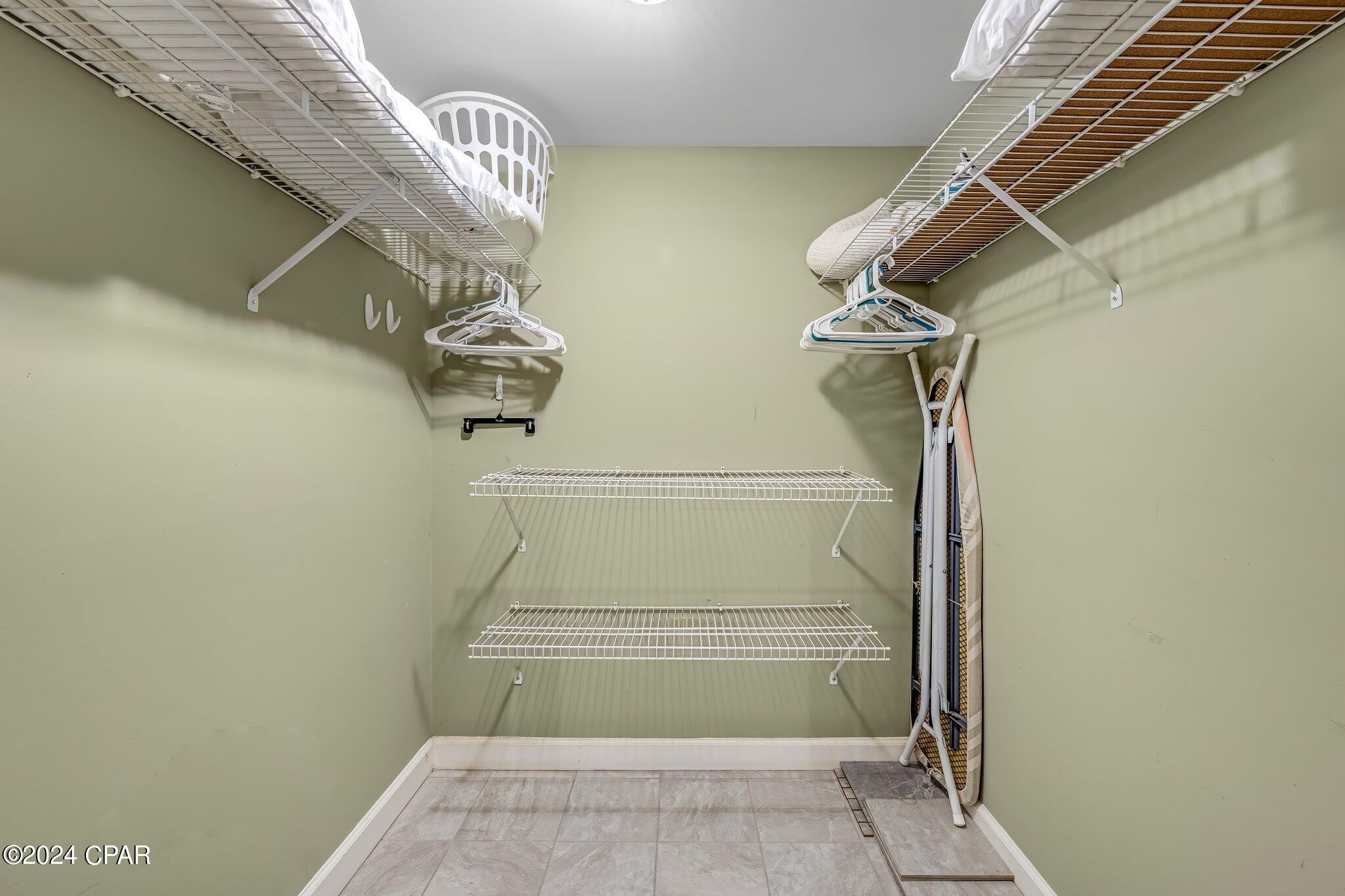 Coral Reef Condo - Residential