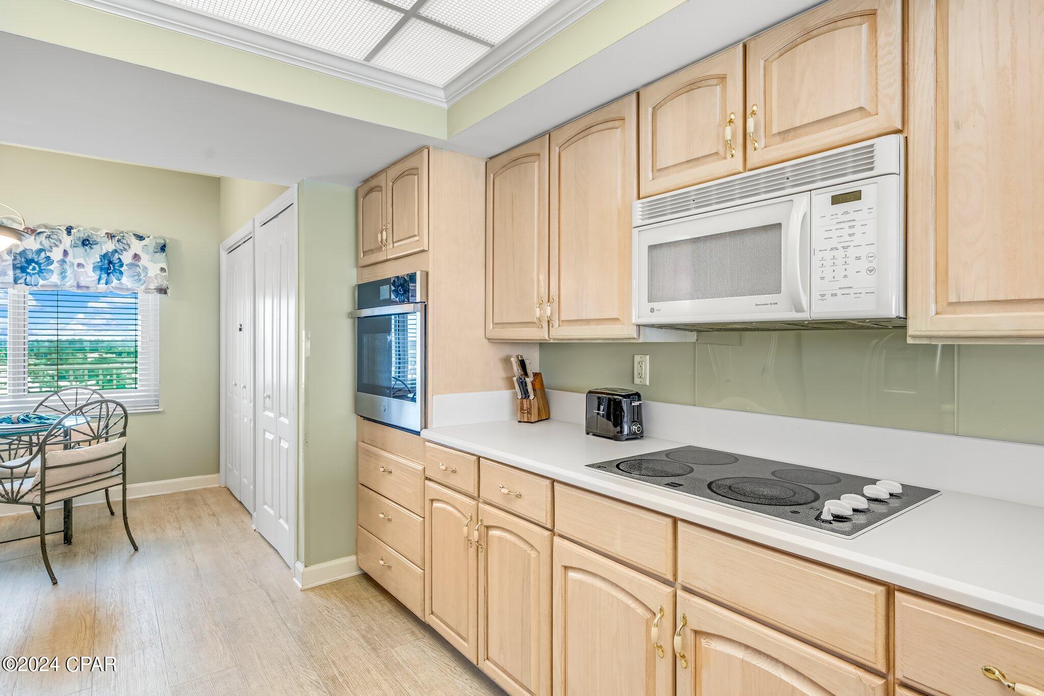 Coral Reef Condo - Residential