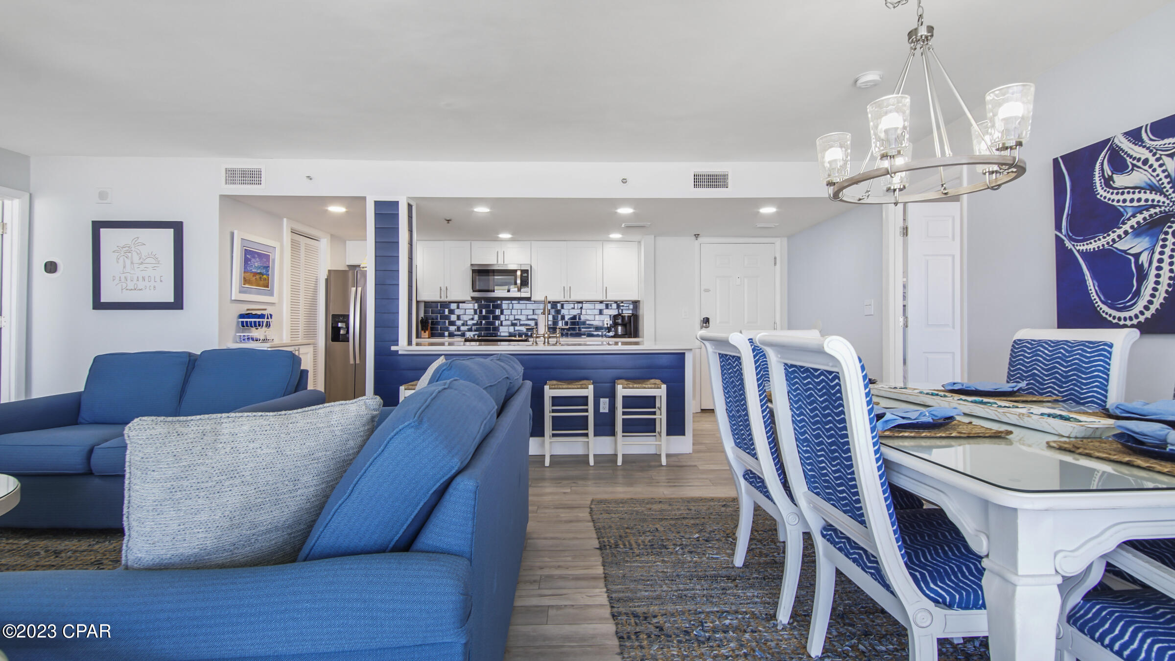 Long Beach Towers I - Residential