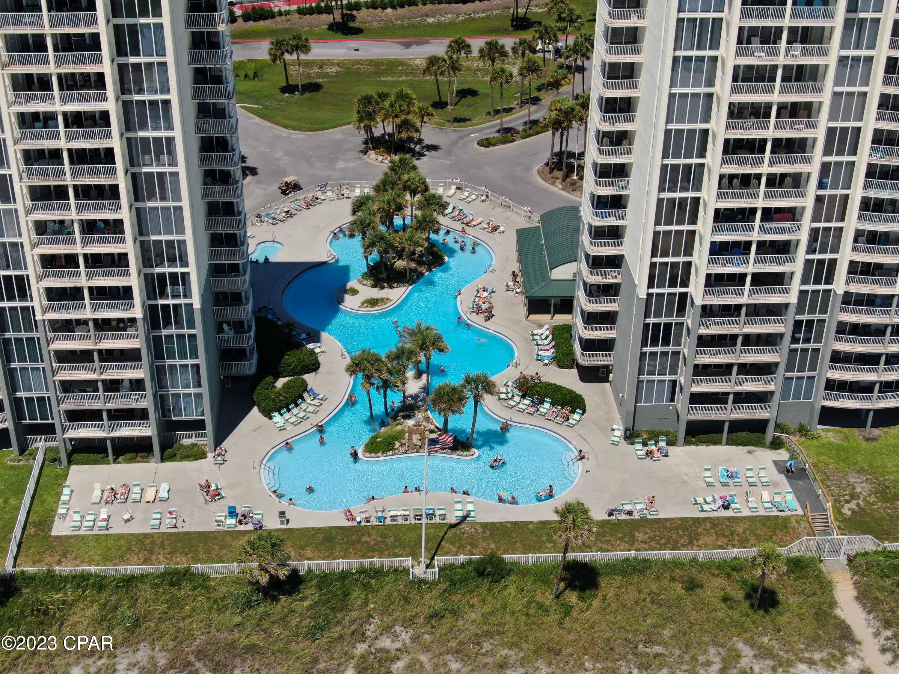 Long Beach Towers I - Residential