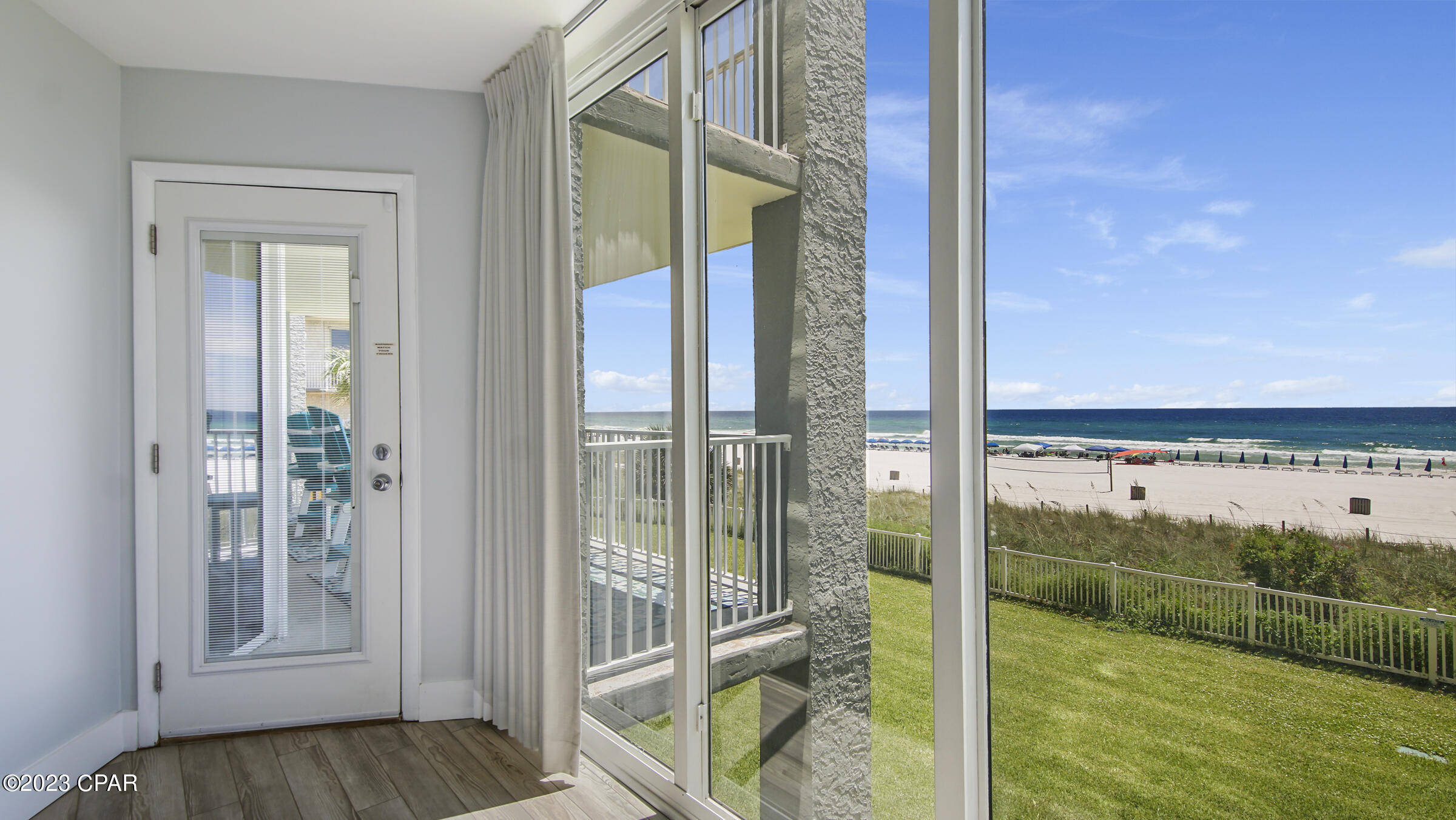 Long Beach Towers I - Residential