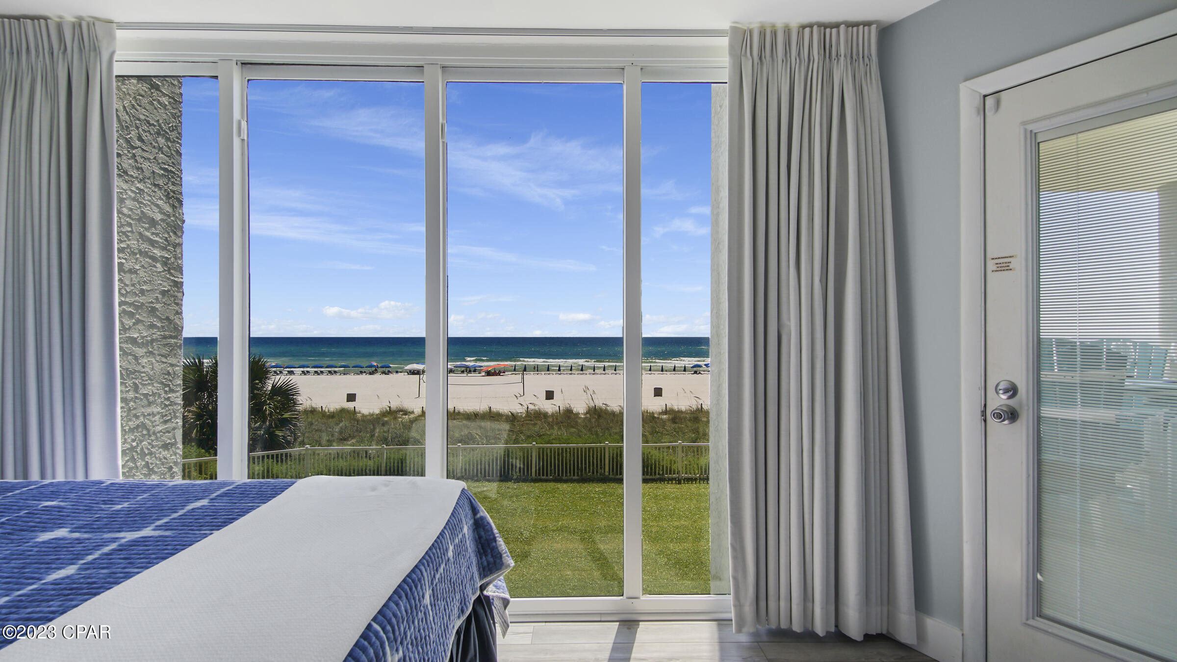 Long Beach Towers I - Residential