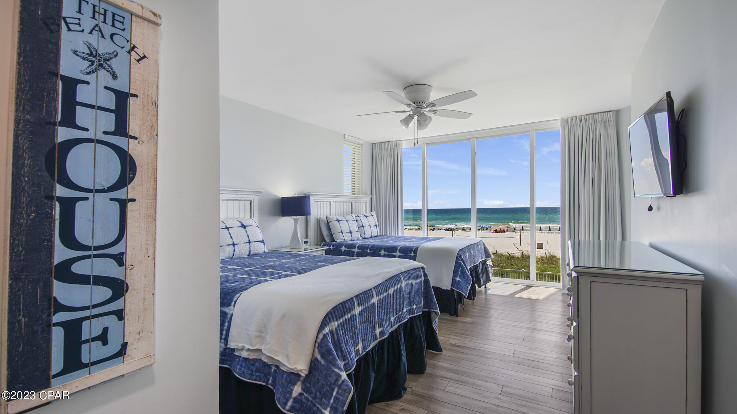 Long Beach Towers I - Residential