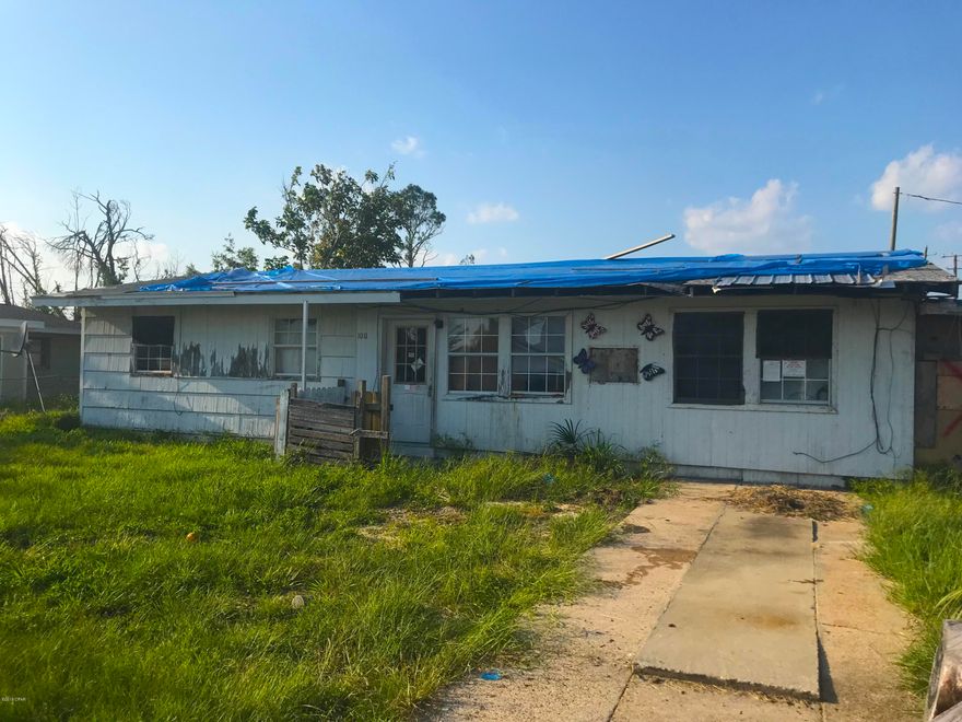 GREAT fix & flip or investor opportunity here for a 3 Bedroom / 1 Bathroom PLUS 1 Bedroom / 1 Bathroom GUEST HOUSE property in the wonderful Robindale neighborhood of Panama City! The main house is about 1,100 sqft. and guest house is about 500 sqft. - Perfect for an investor looking to rent out the guest house, or a family looking for a mother-in-law suite. This corner lot property has some great features, but will require rehab post-Hurricane Michael - roof, ceiling, drywall, etc., but at this price and area it cannot be beat! THIS ONE WILL NOT LAST LONG!     ----- CASH BUYERS ONLY -----