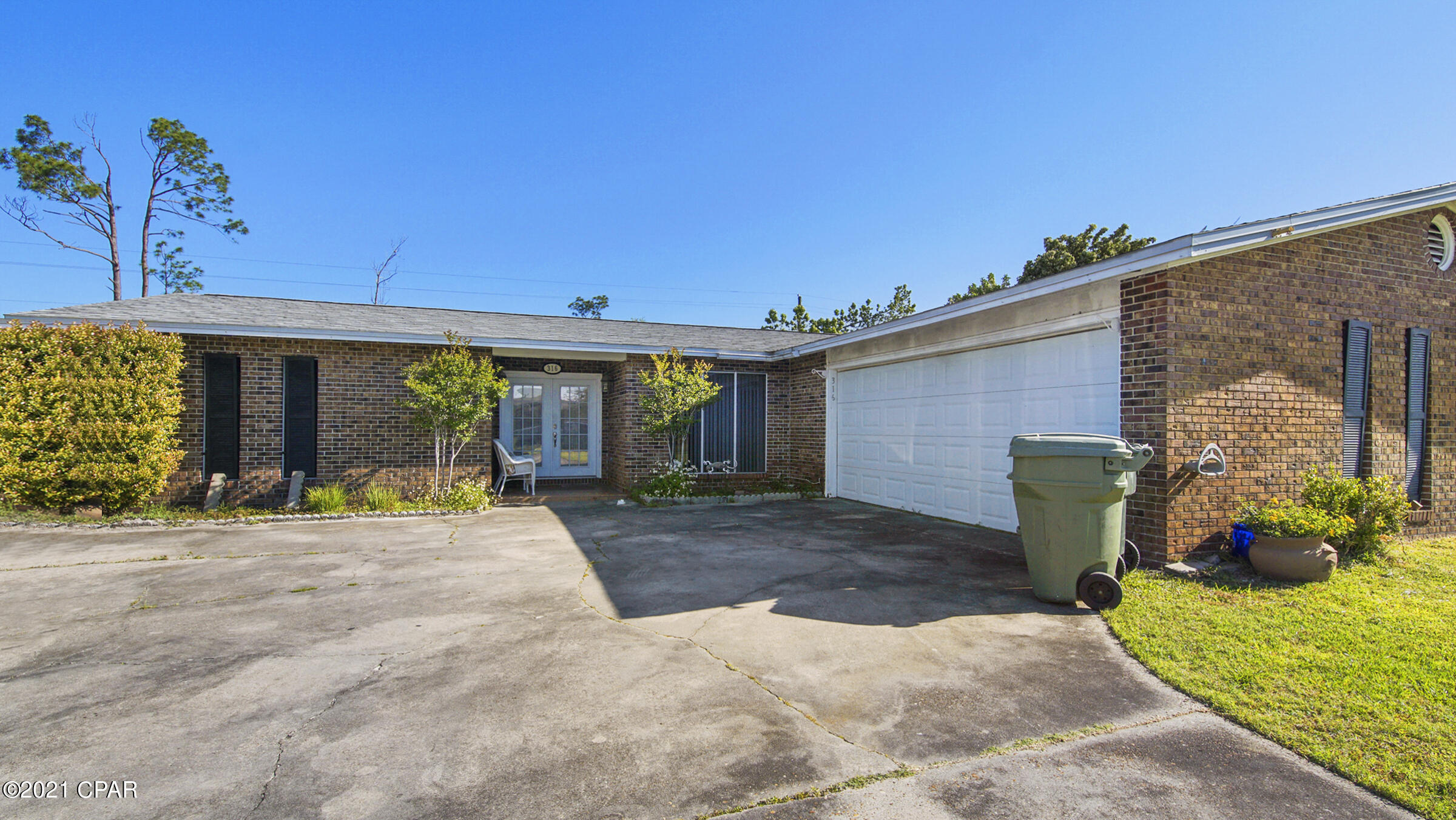 Belaire Estates Replat - Residential