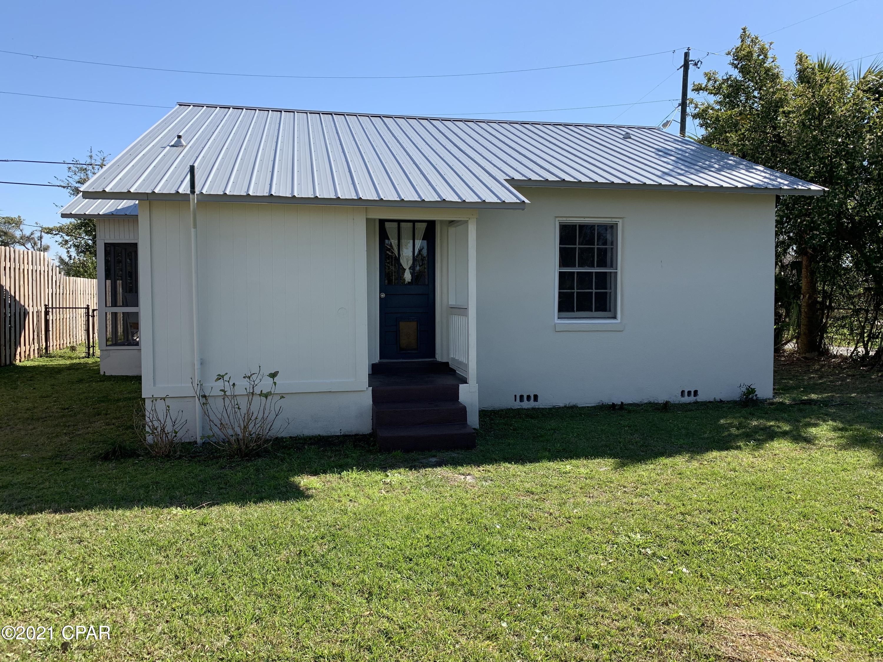 Sudduths 1st Add - Residential